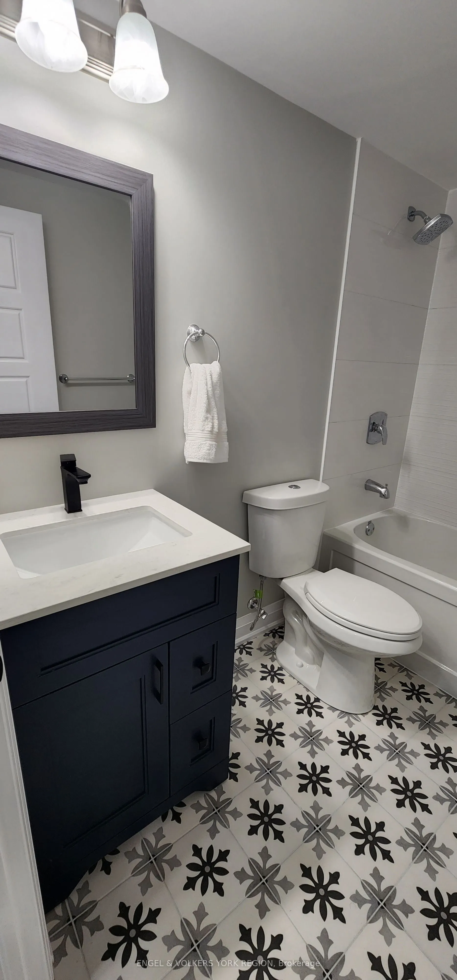 4 Valley Point Crescent, #BSMT