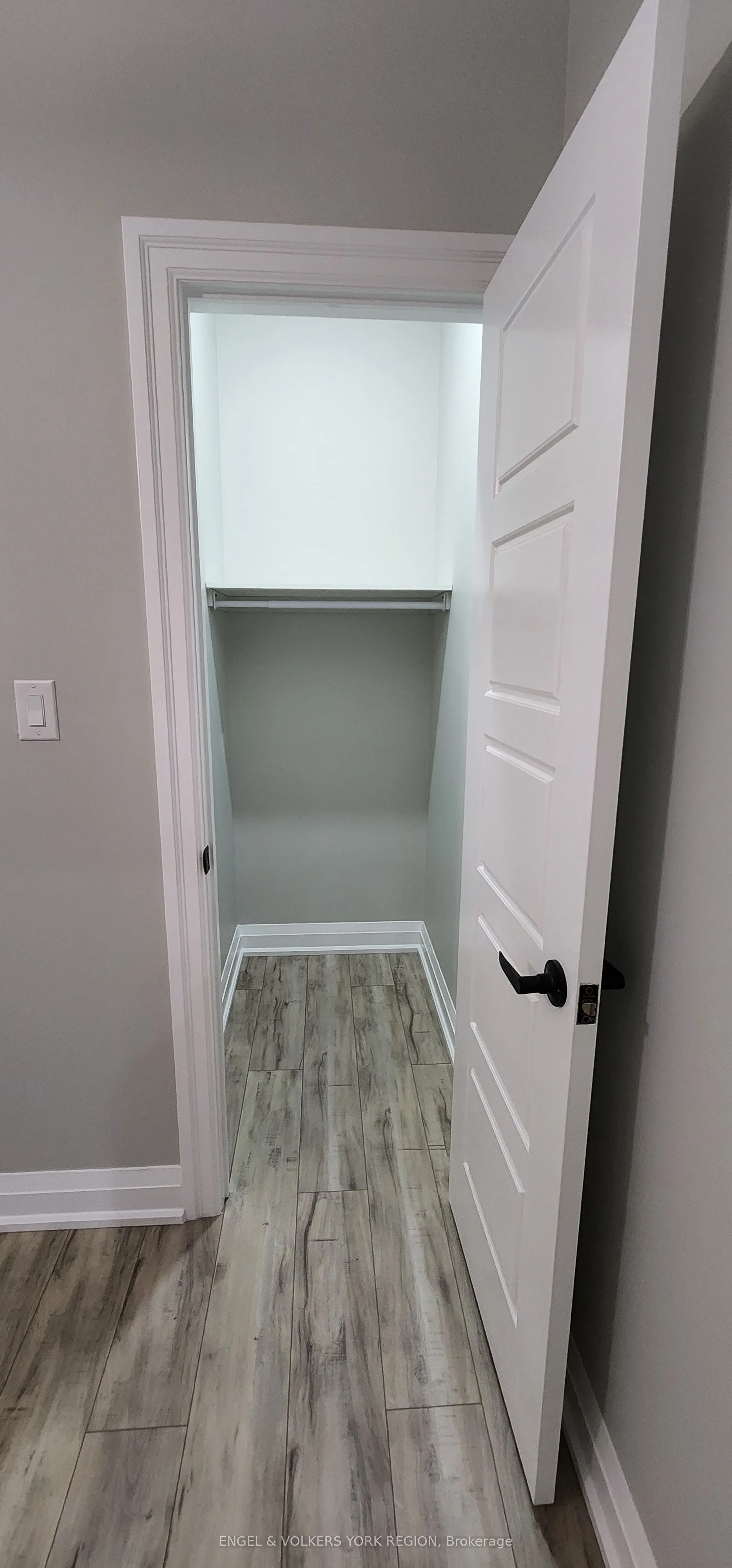4 Valley Point Crescent, #BSMT