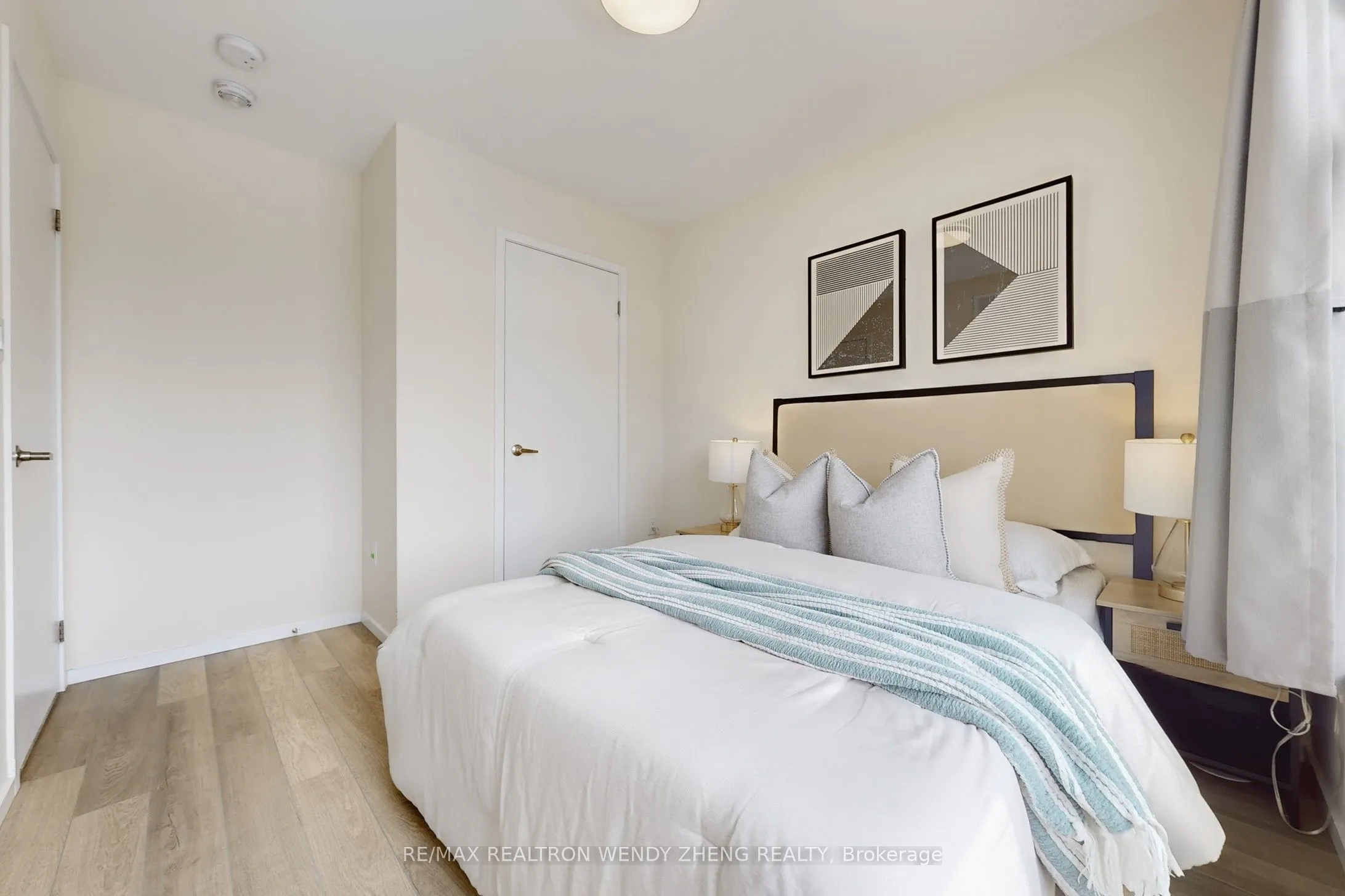 44 James Noble Lane, #27