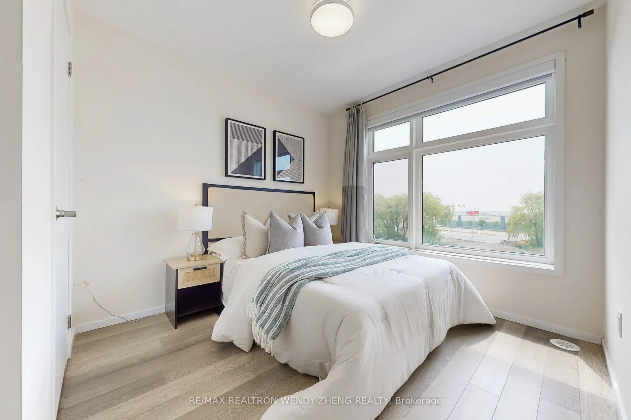 44 James Noble Lane, #27