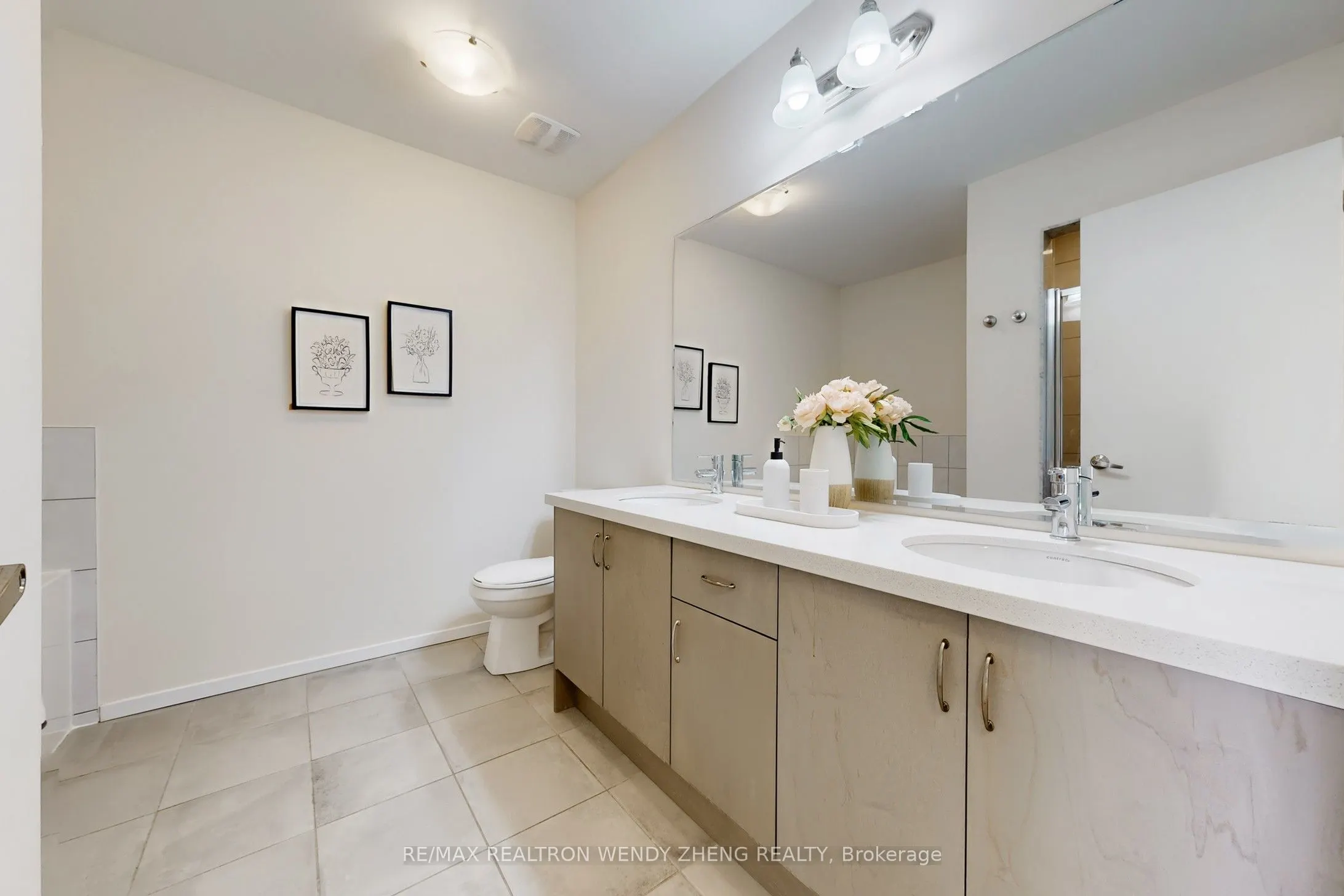 44 James Noble Lane, #27
