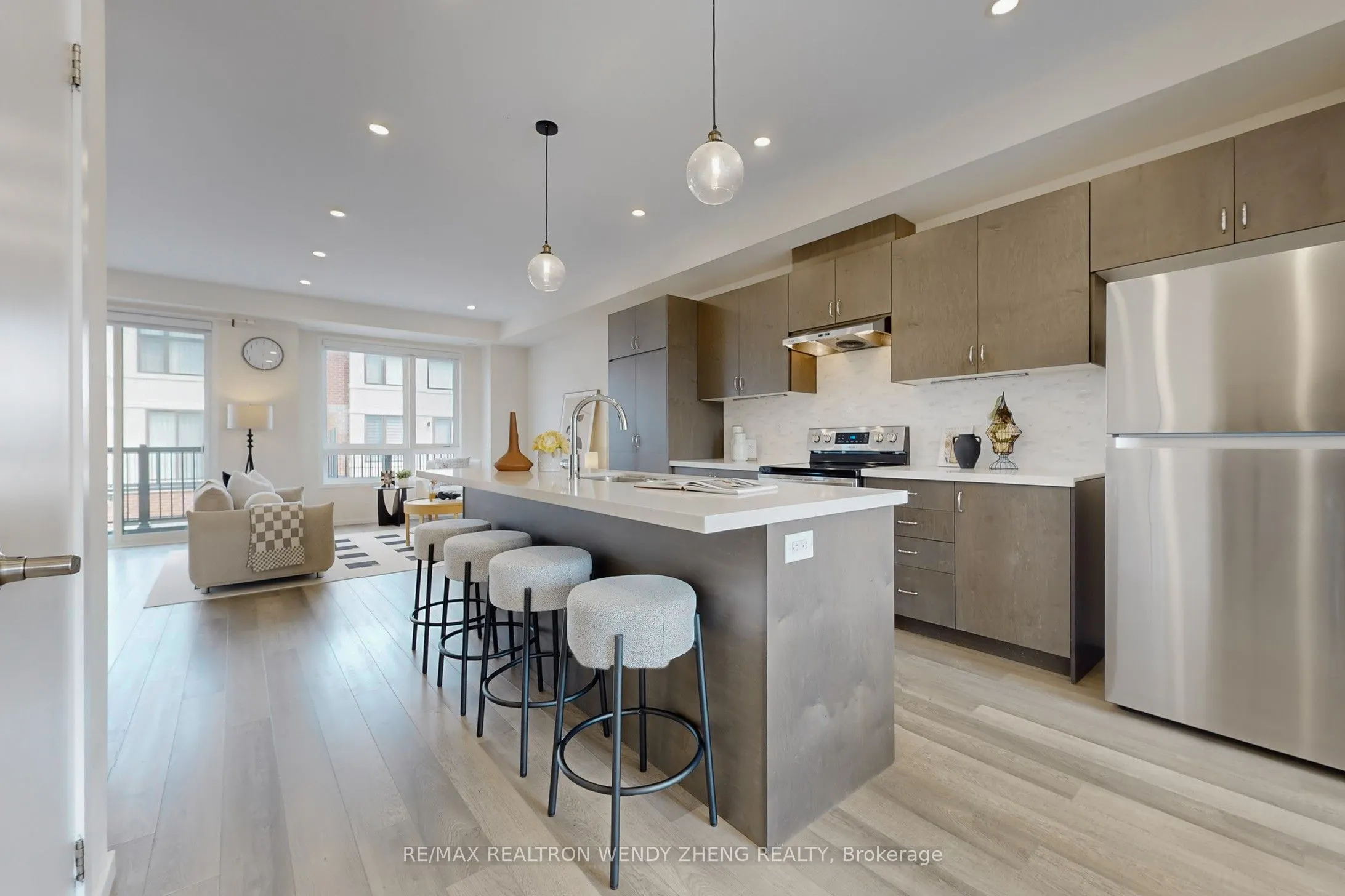 44 James Noble Lane, #27