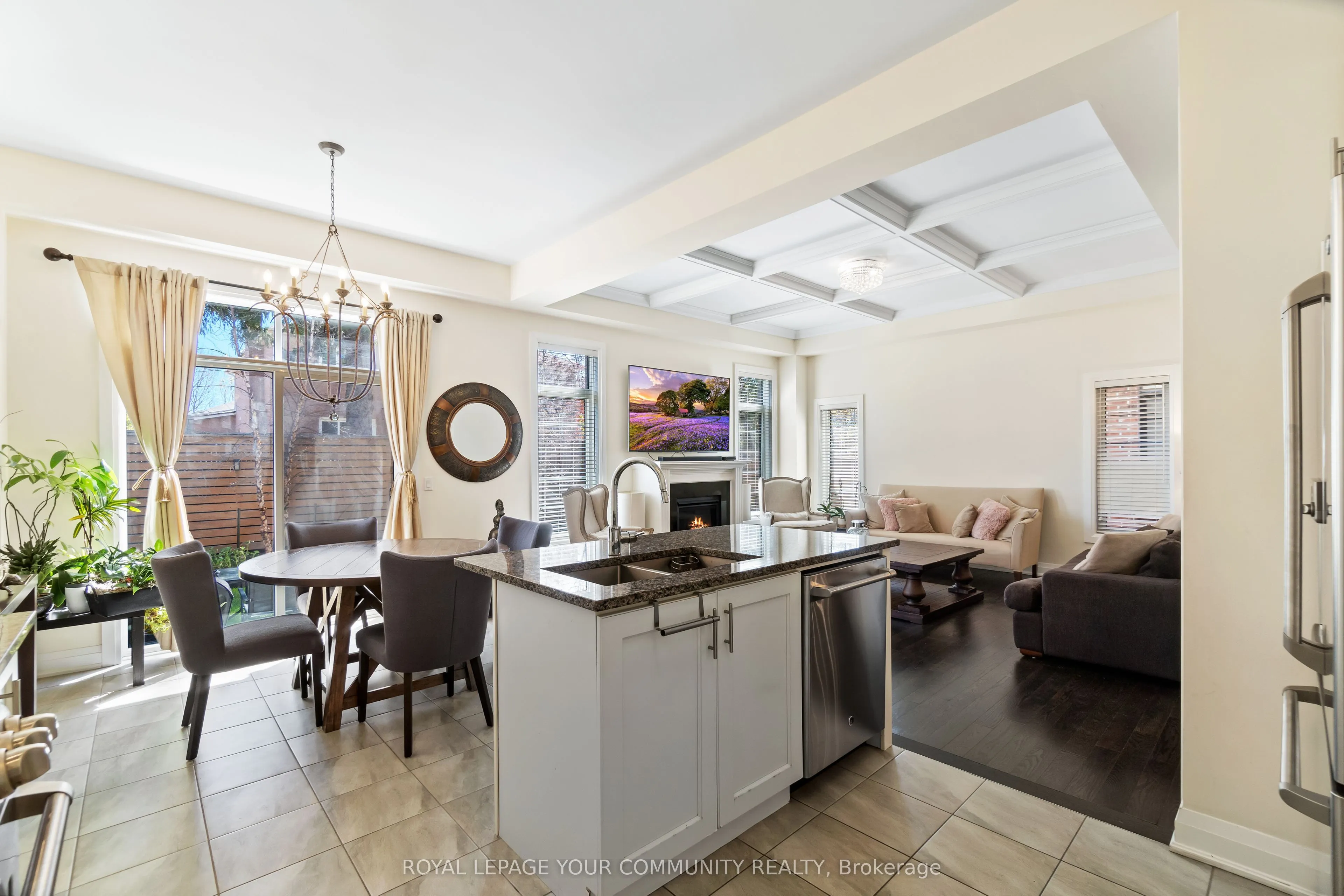 8 Duncombe Lane