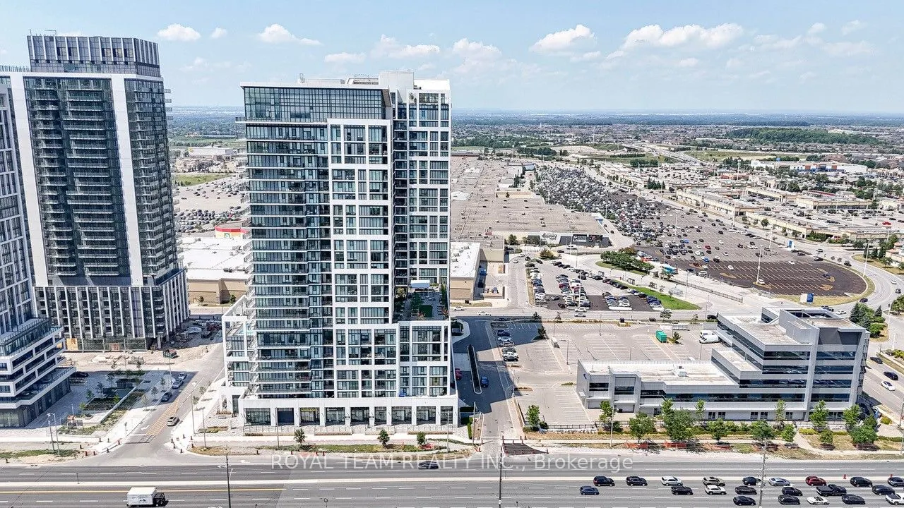 9000 Jane Street, #2212