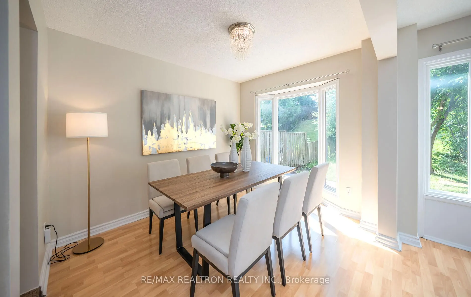 100 Gilmore Crescent