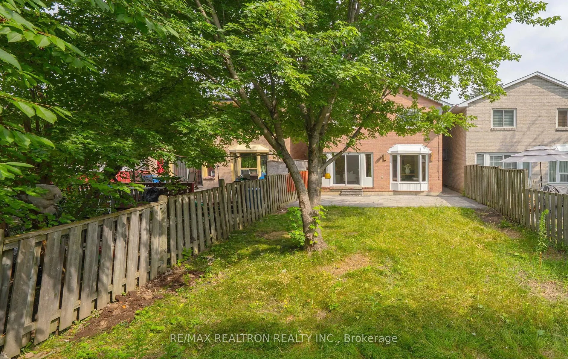 100 Gilmore Crescent
