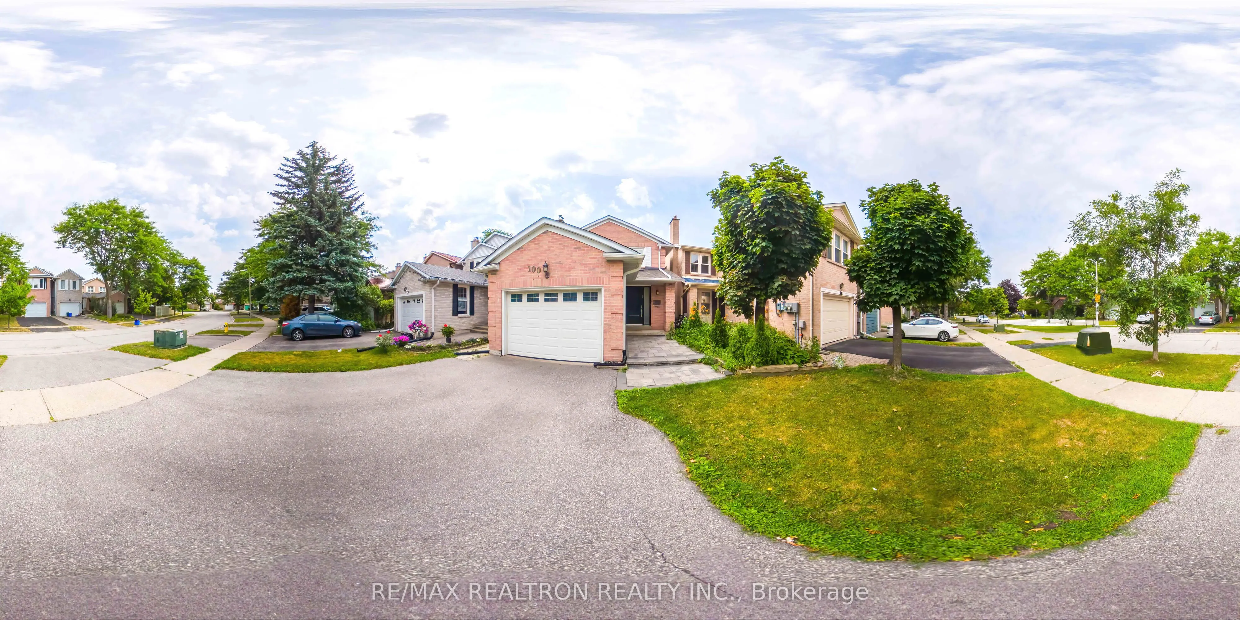 100 Gilmore Crescent