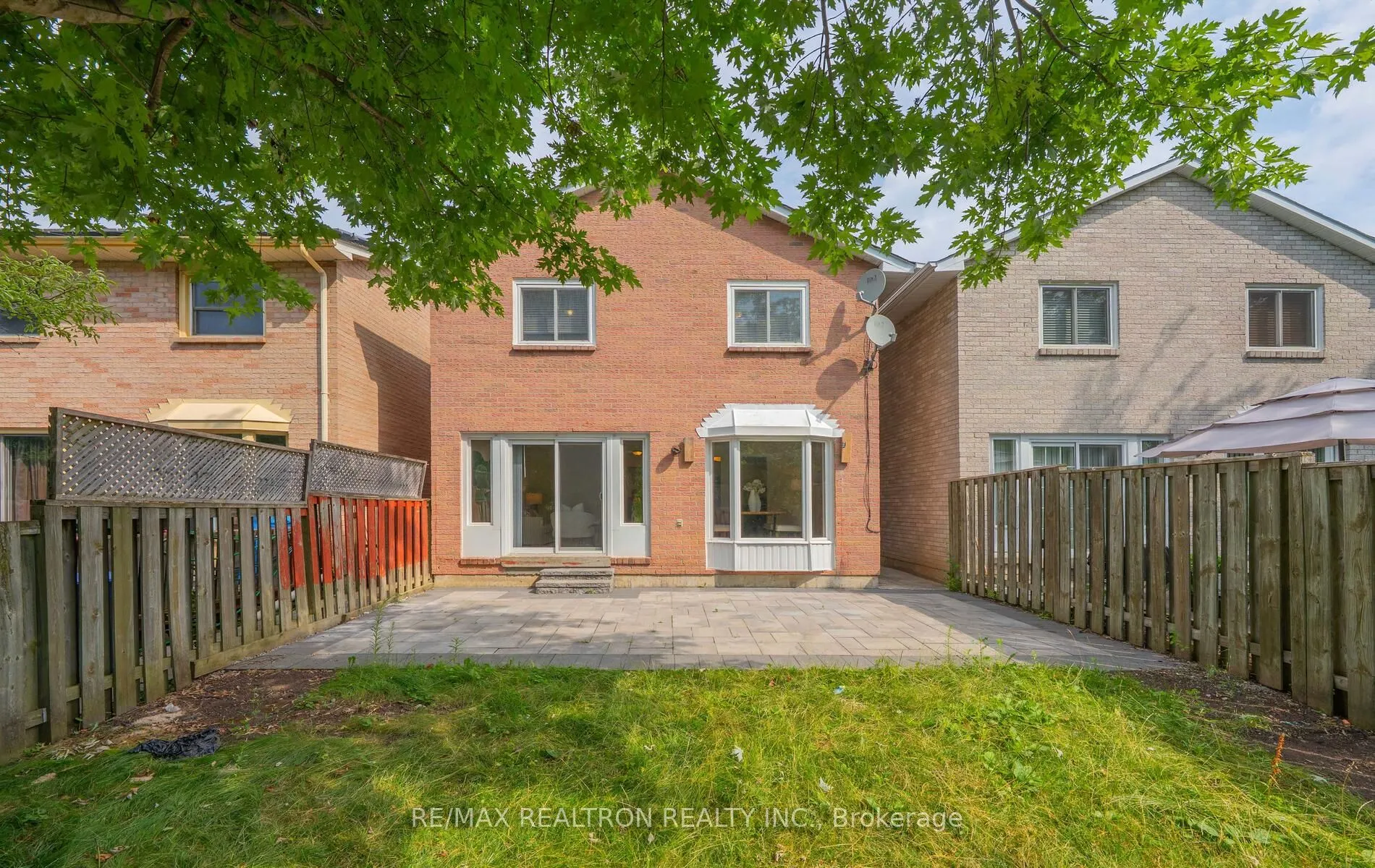 100 Gilmore Crescent