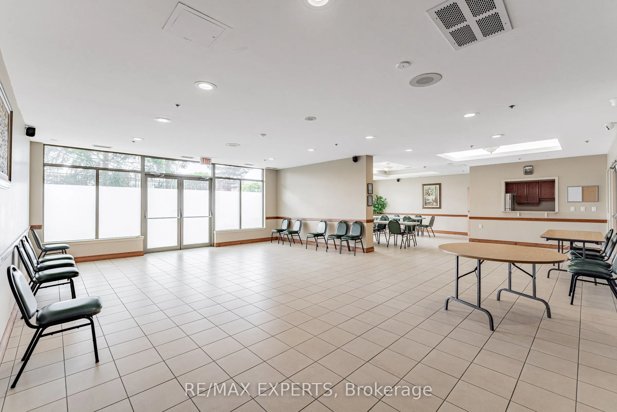 2500 Rutherford Road, #301