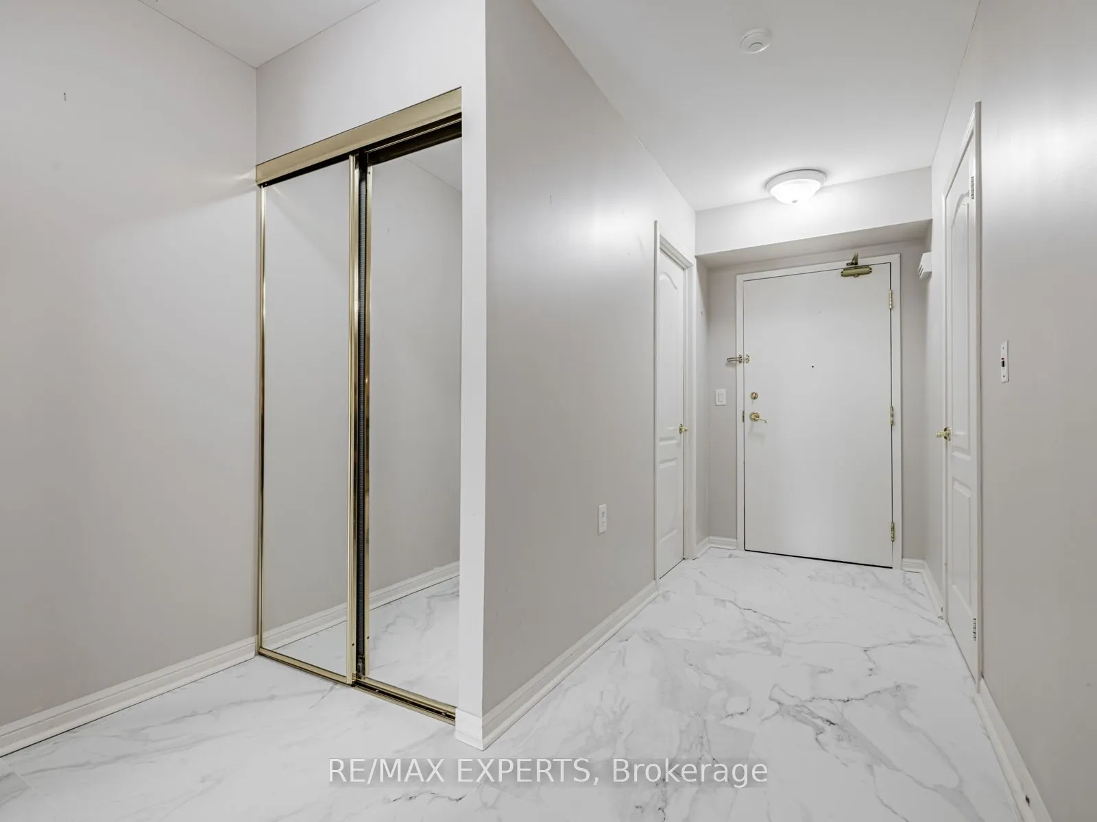 2500 Rutherford Road, #301