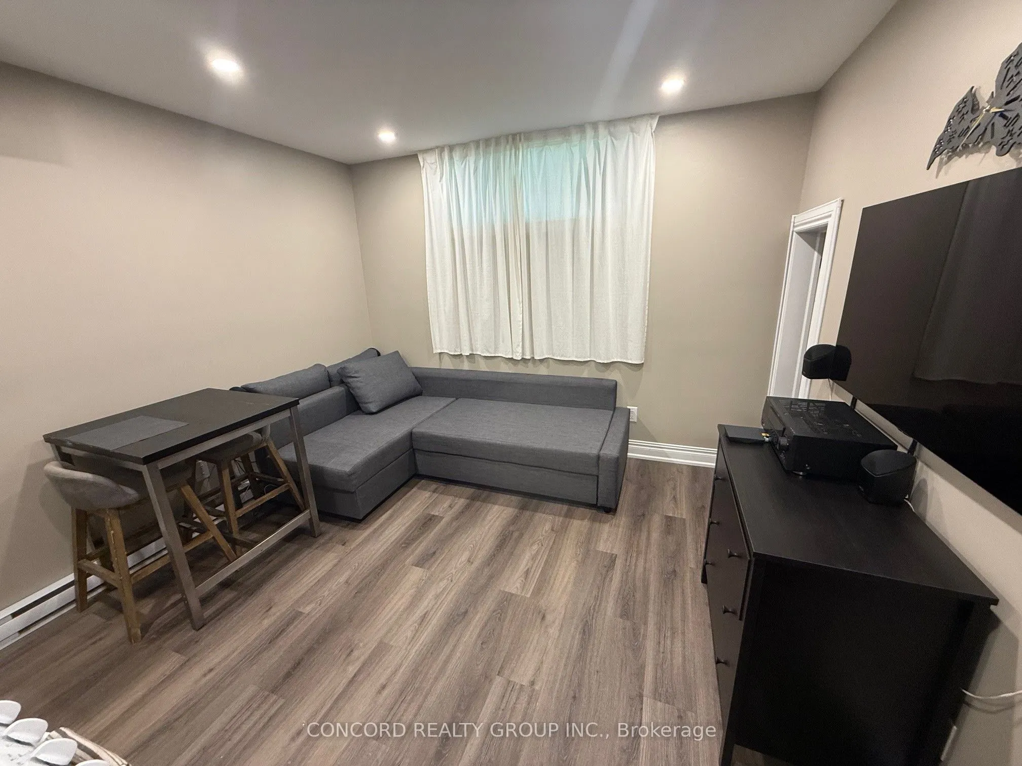 69 Benson Avenue, #7