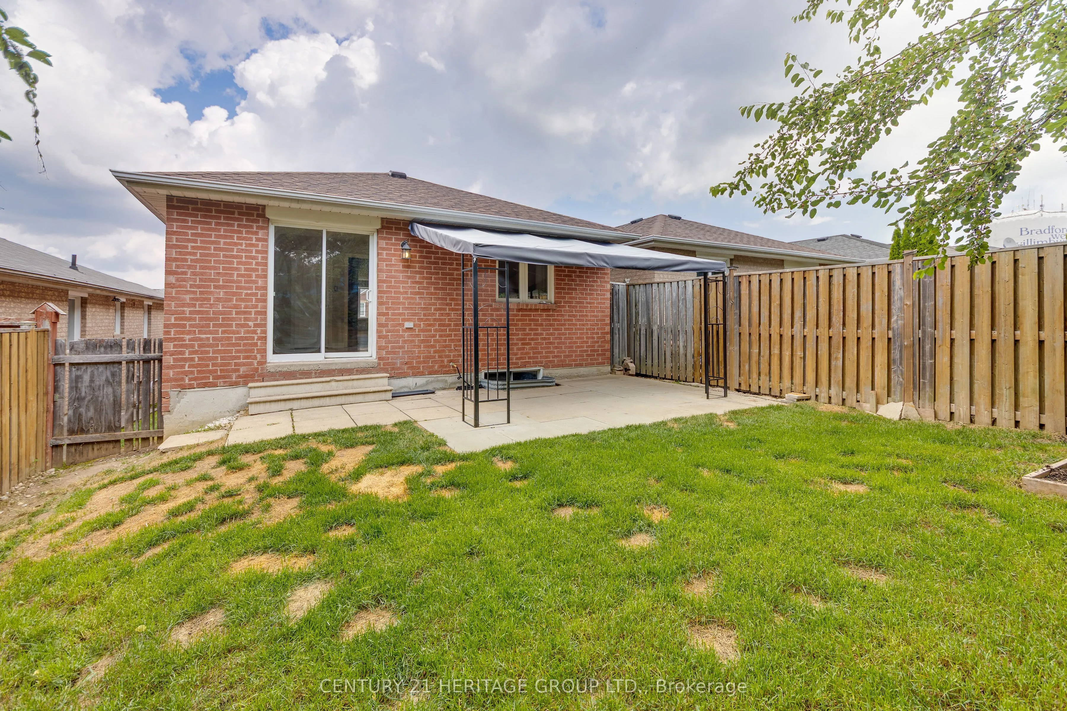55 Breeze Drive