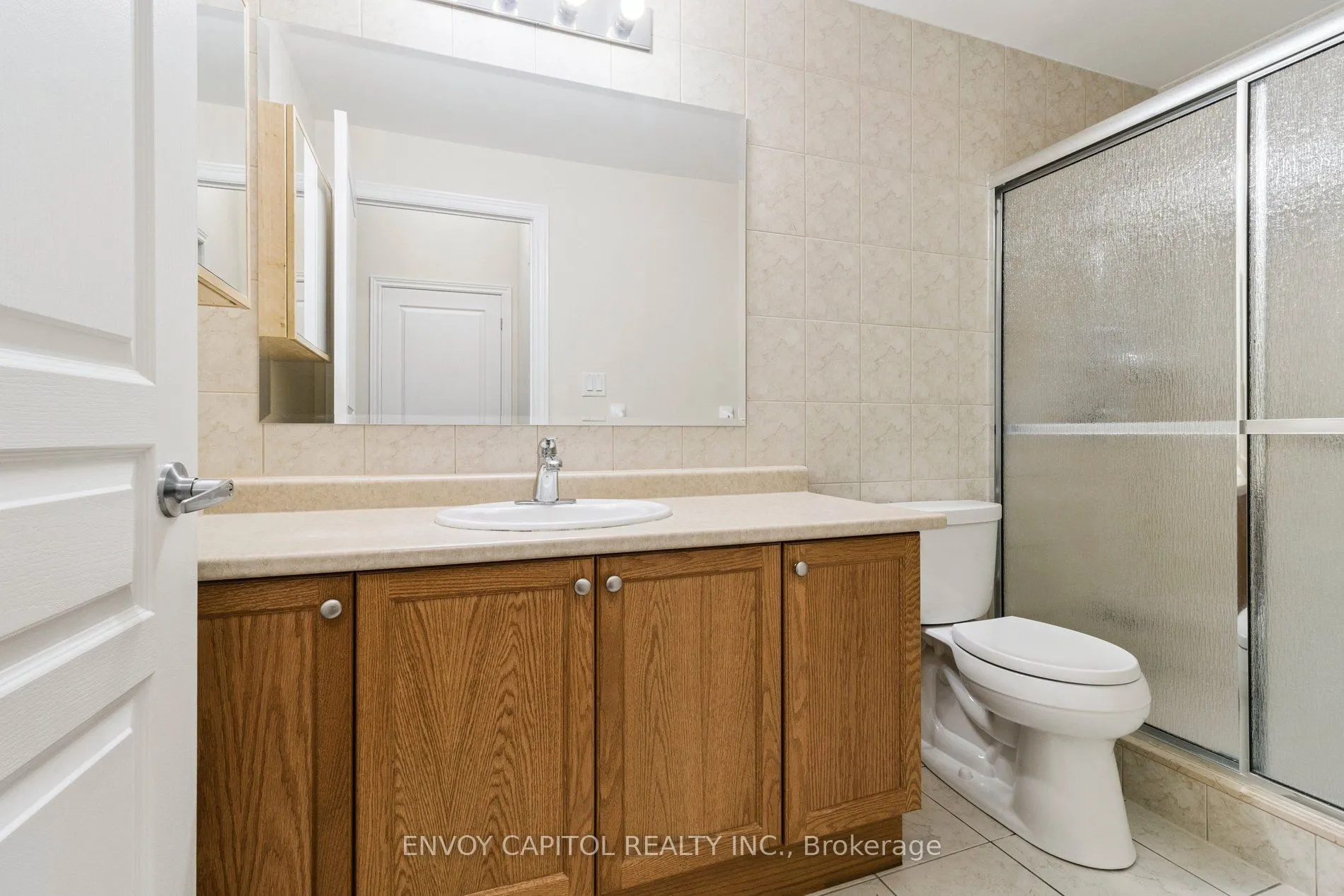 9901 KEELE Street, #203