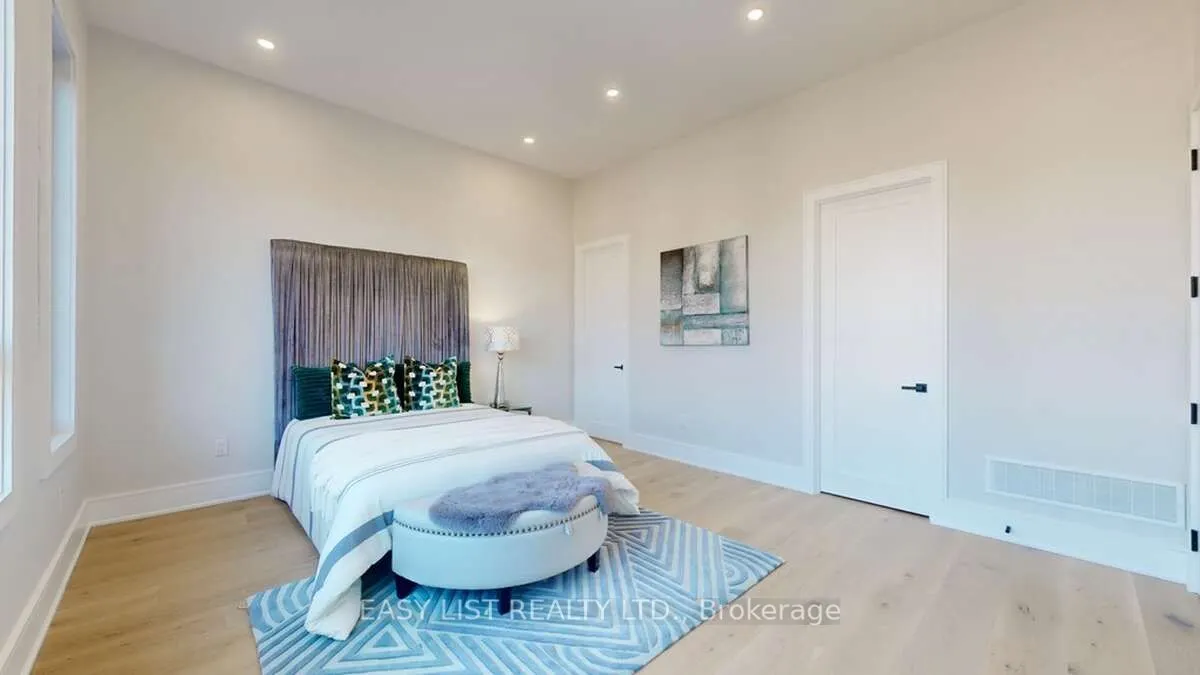 5 Parker Avenue