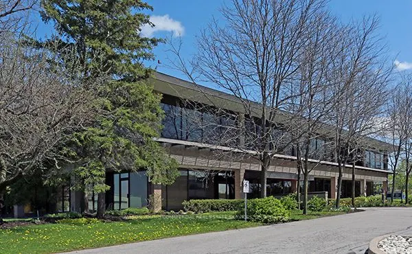 180 Renfrew Drive, #215