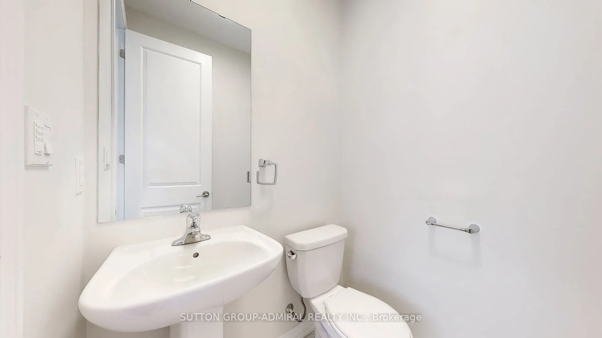 111 Golden Trail