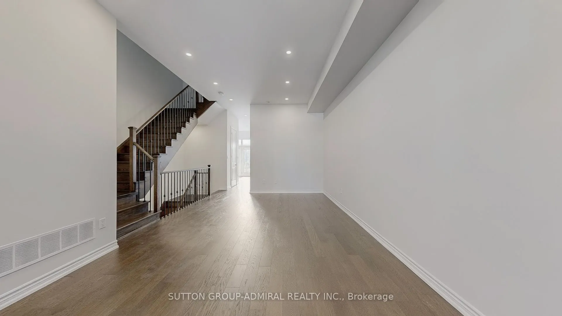 111 Golden Trail