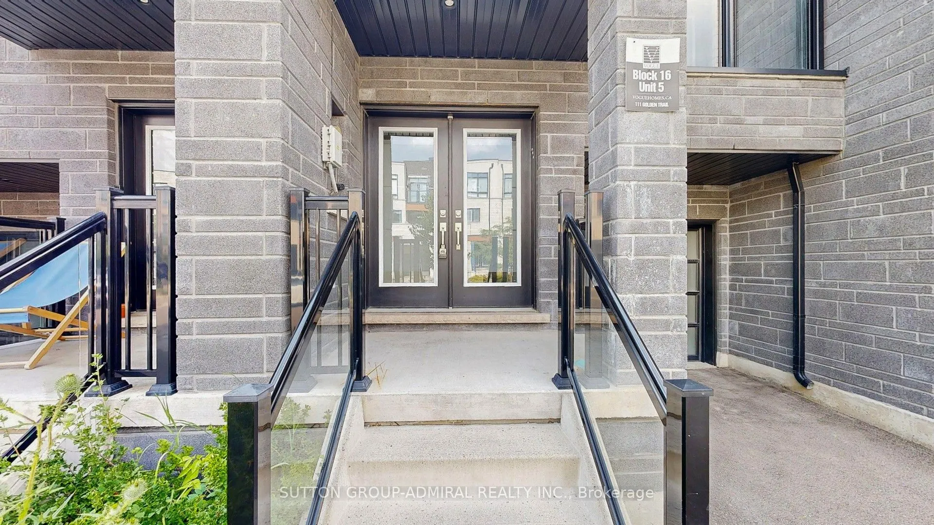 111 Golden Trail