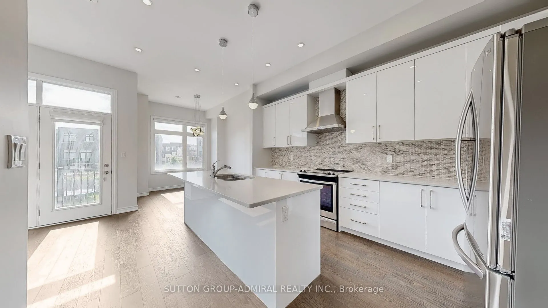 111 Golden Trail