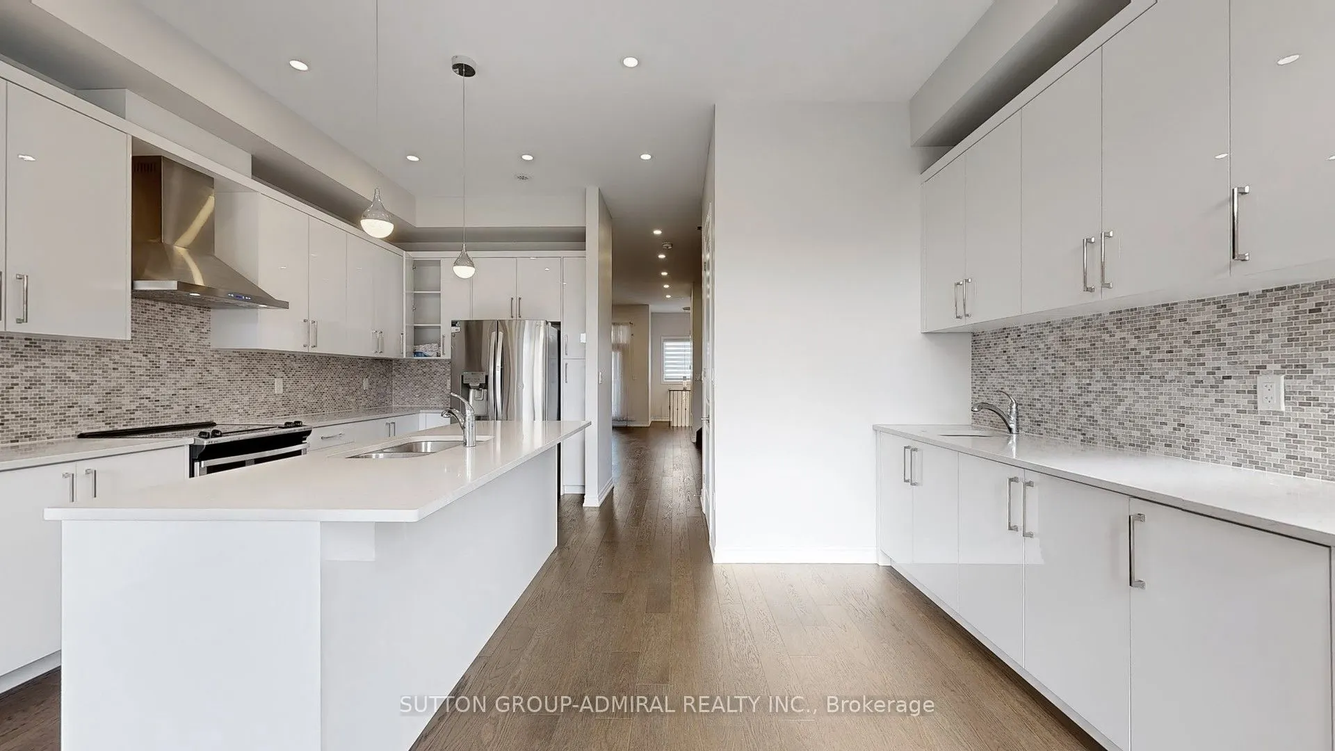 111 Golden Trail