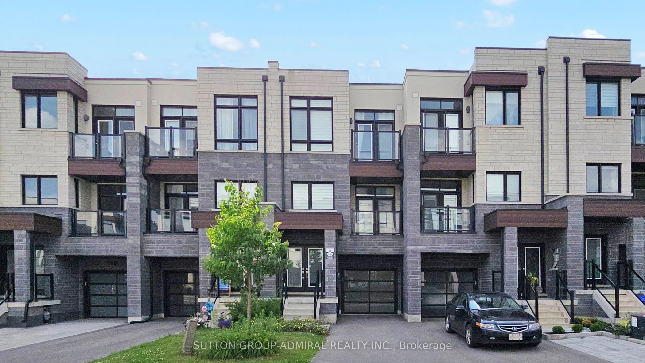 111 Golden Trail