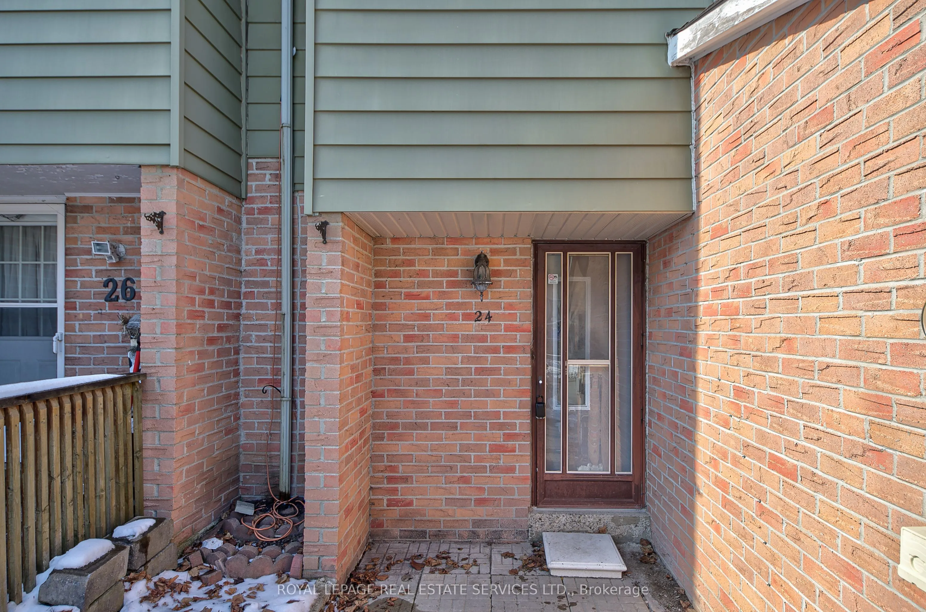 24 Deer Run Crescent, #24