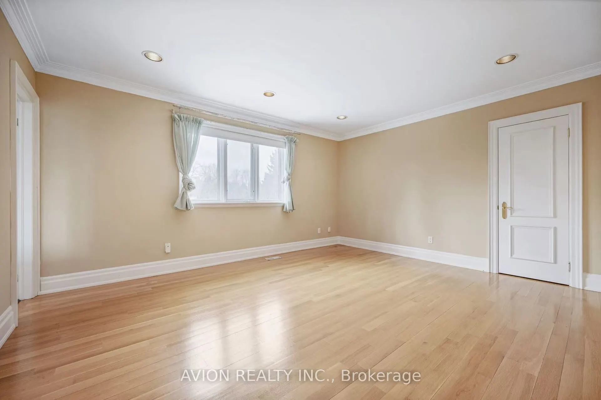 13 Bayview Forest Lane