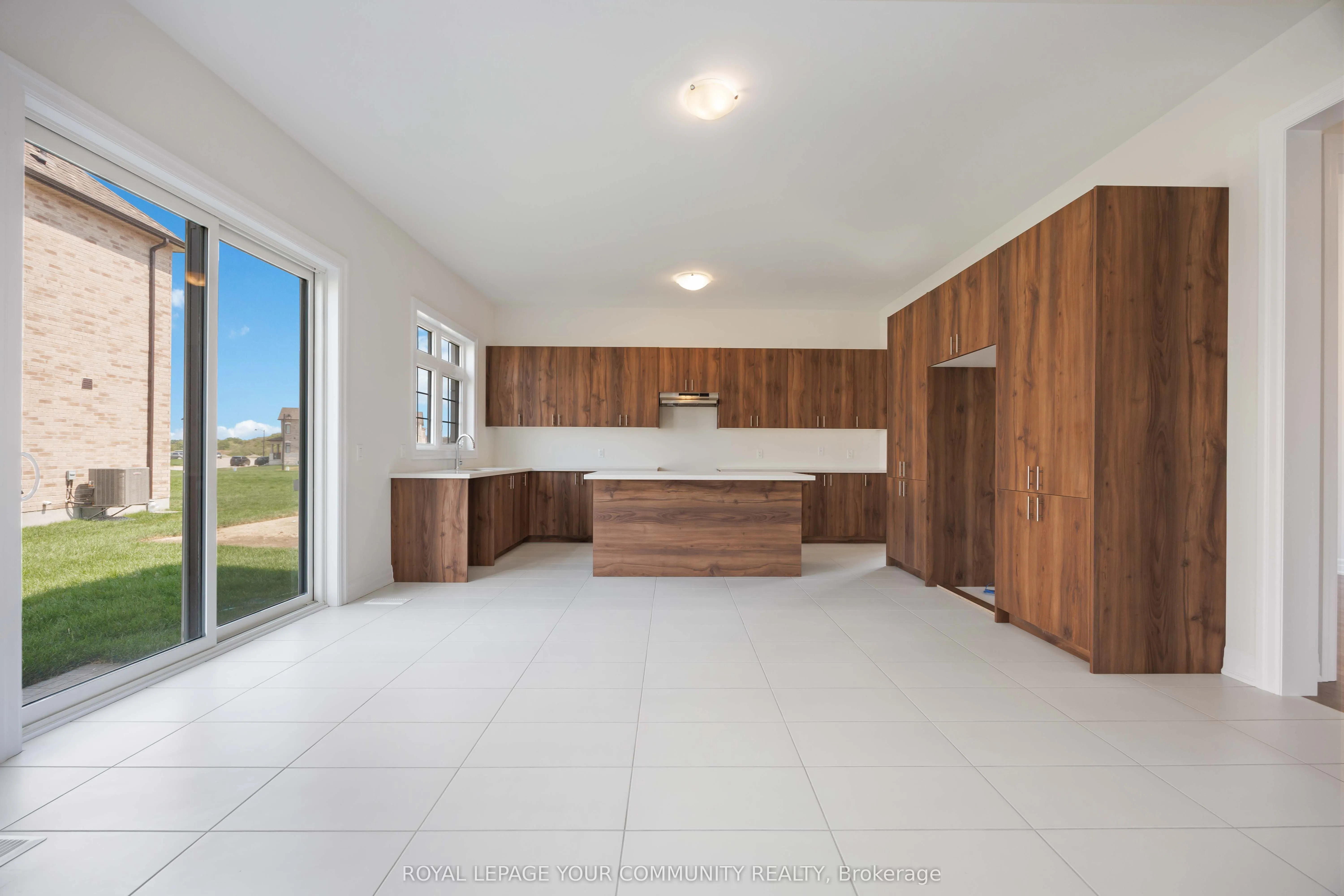 18 Shadyridge Street