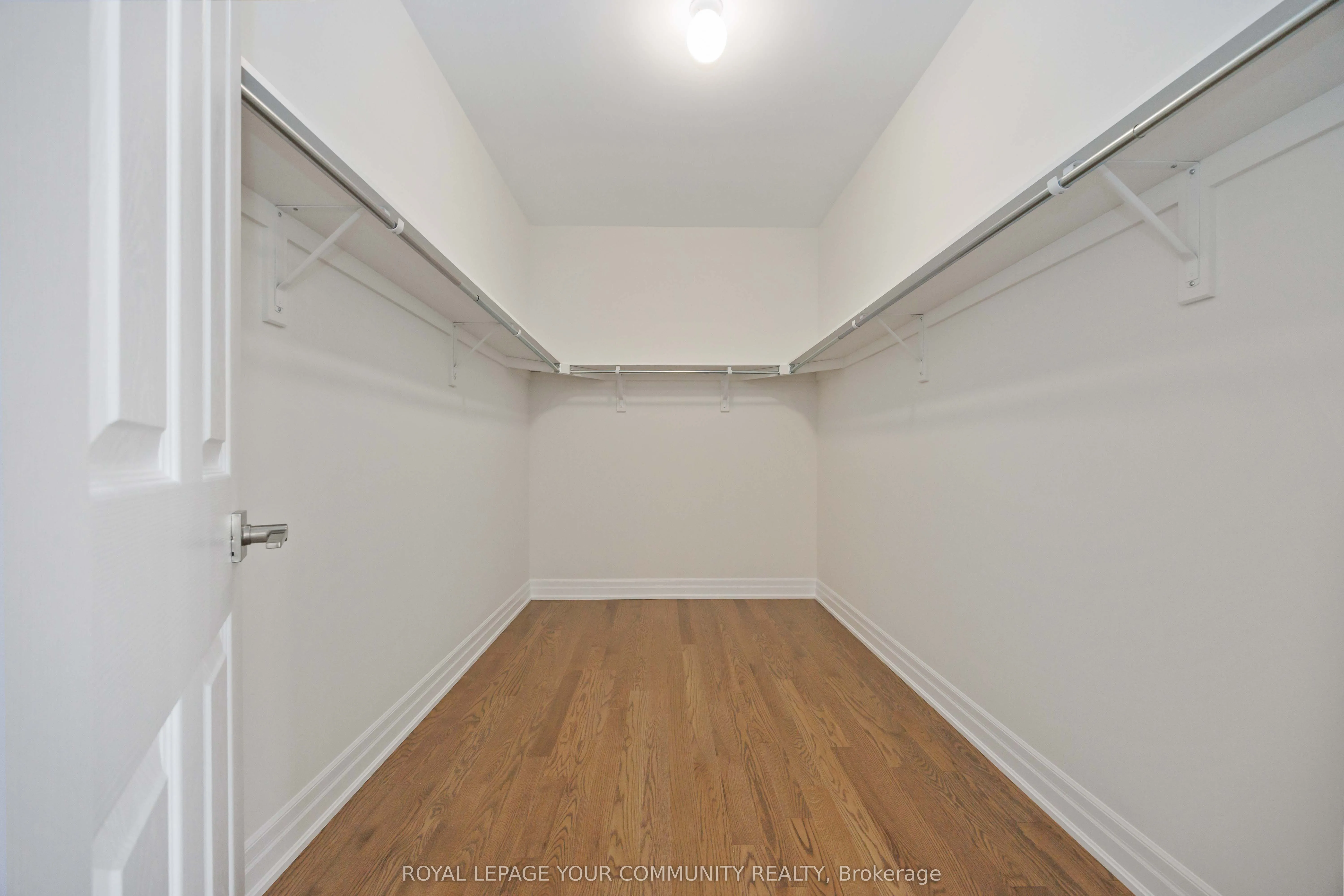 18 Shadyridge Street