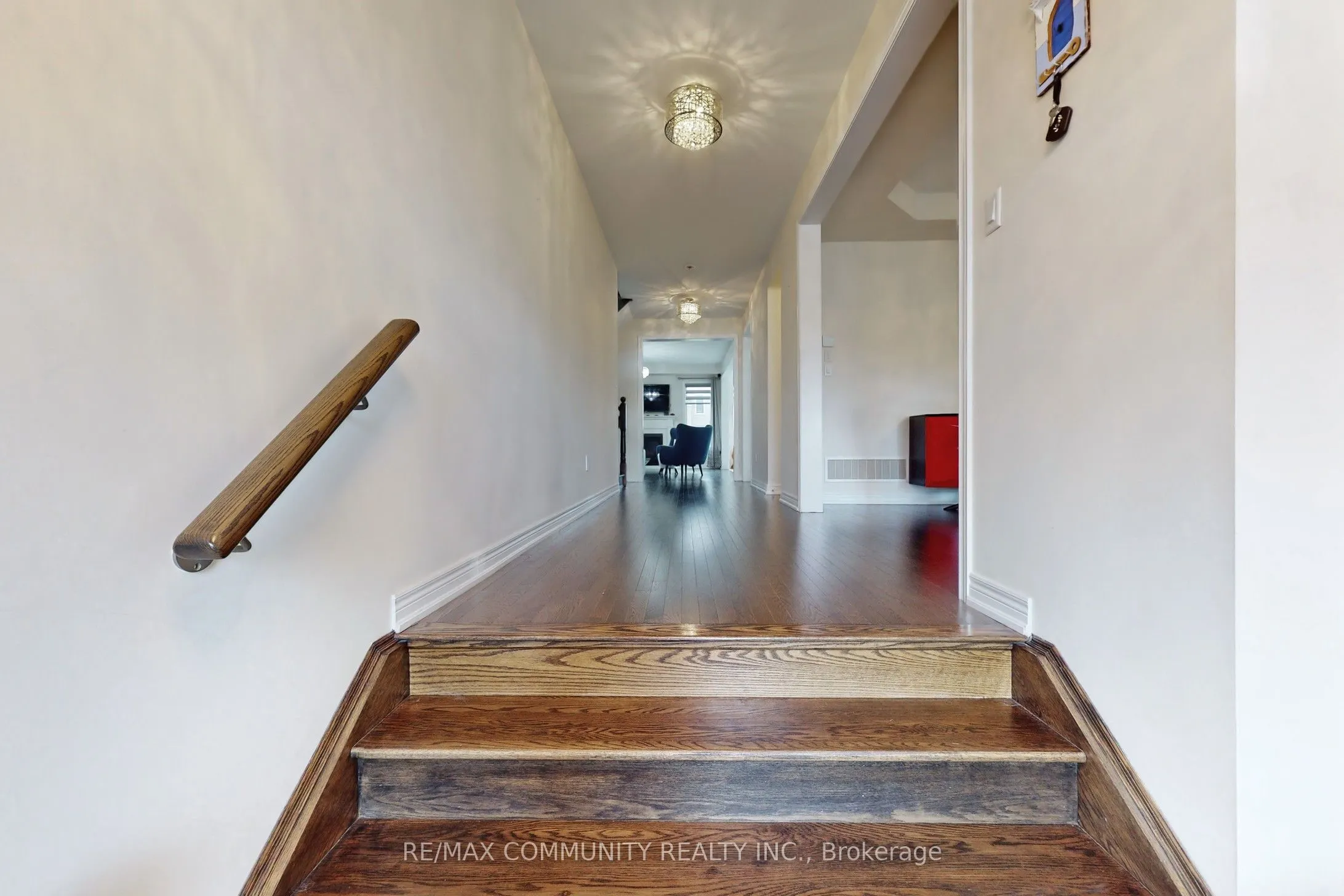 4 Flay Court