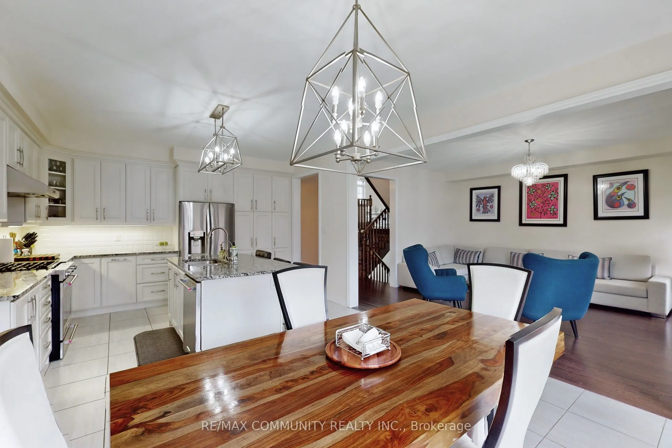 4 Flay Court