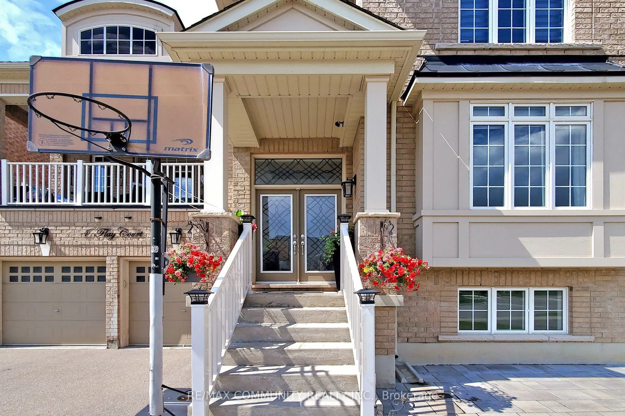4 Flay Court