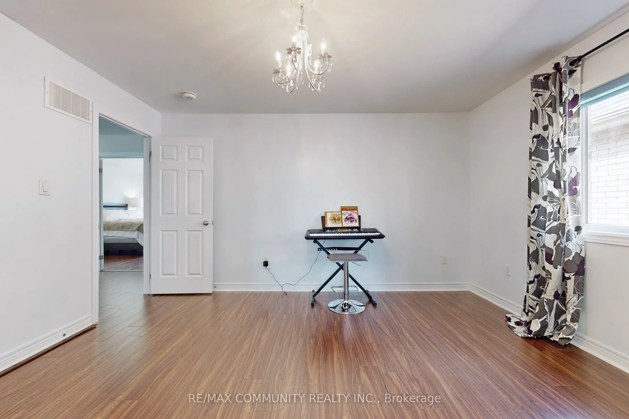 4 Flay Court
