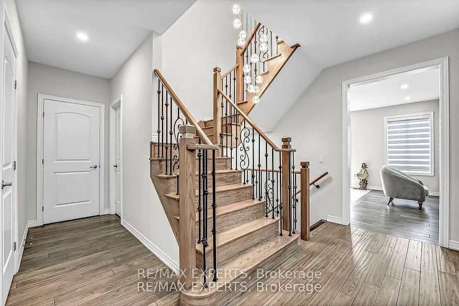 95 Selby Crescent