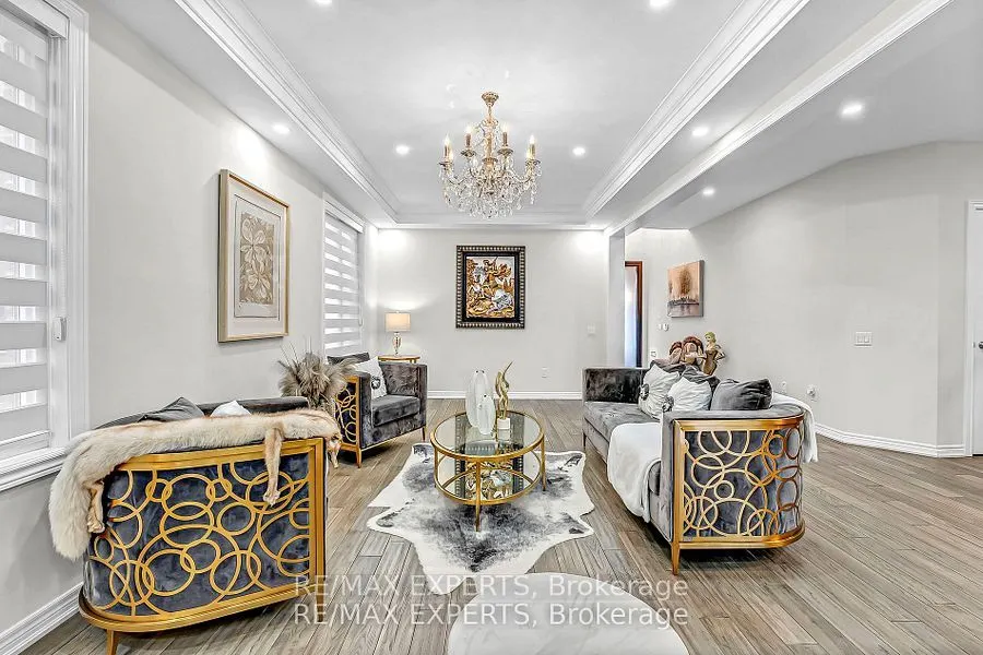 95 Selby Crescent