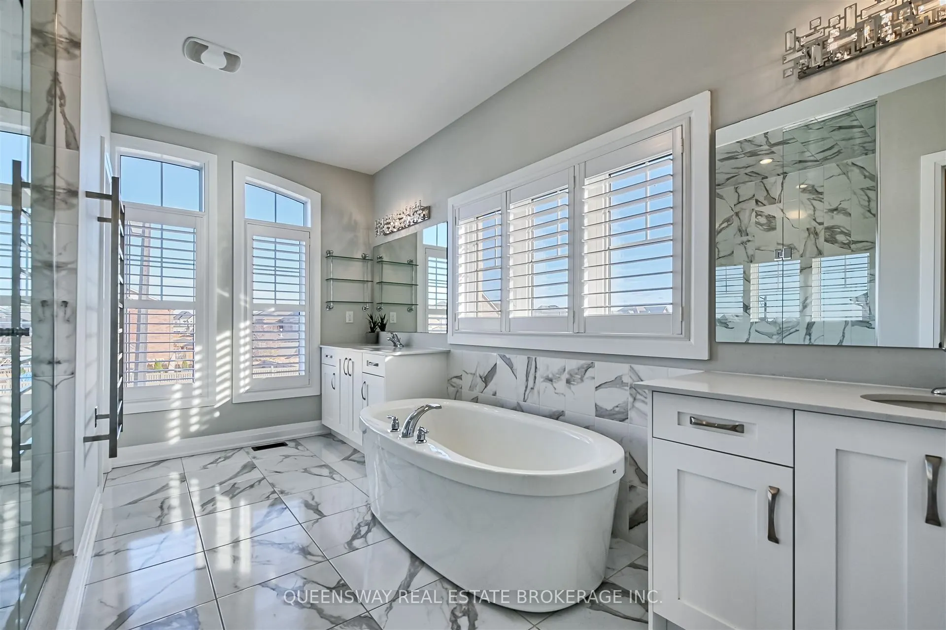 2 Boone Crescent