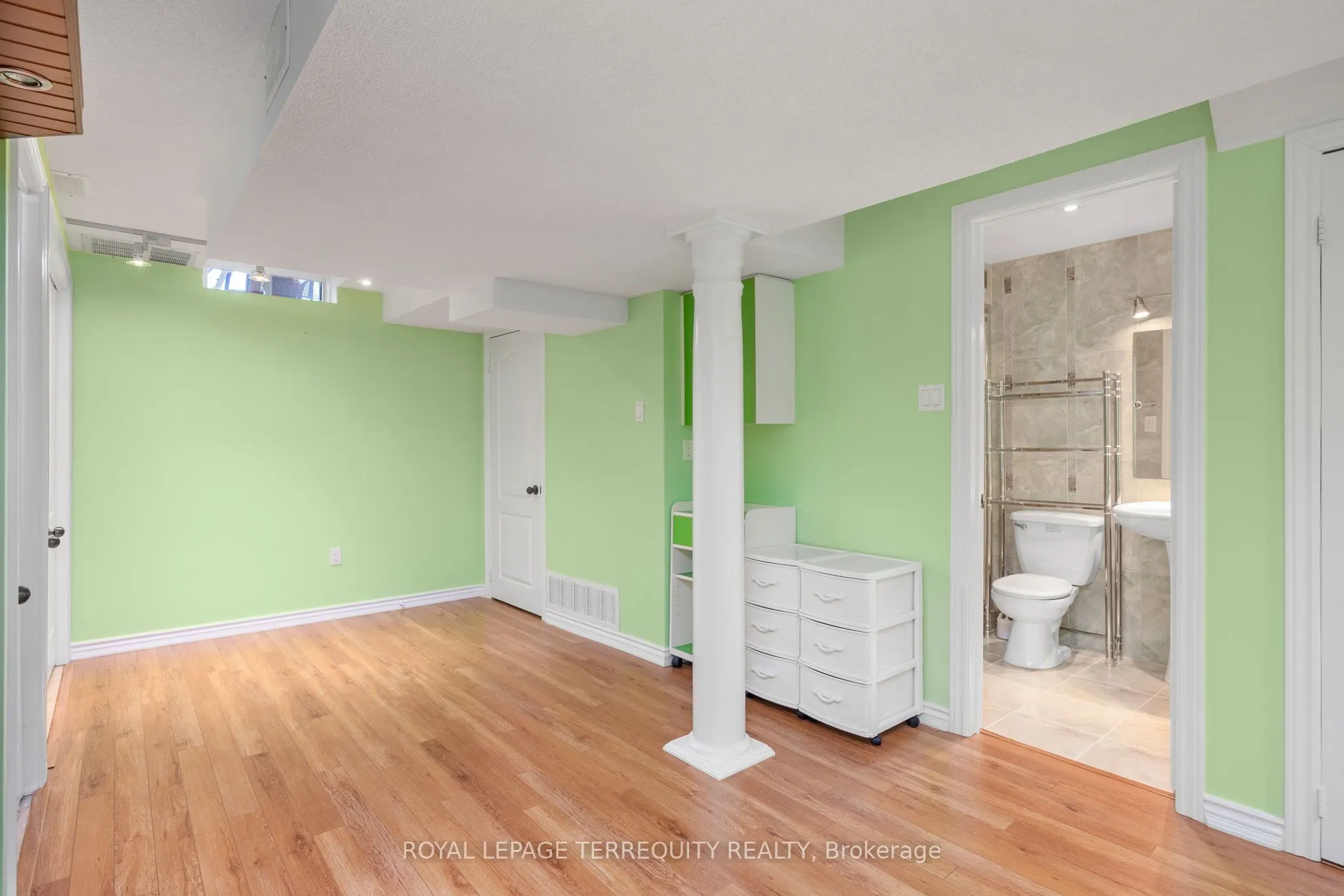 76 Goldbrook Crescent