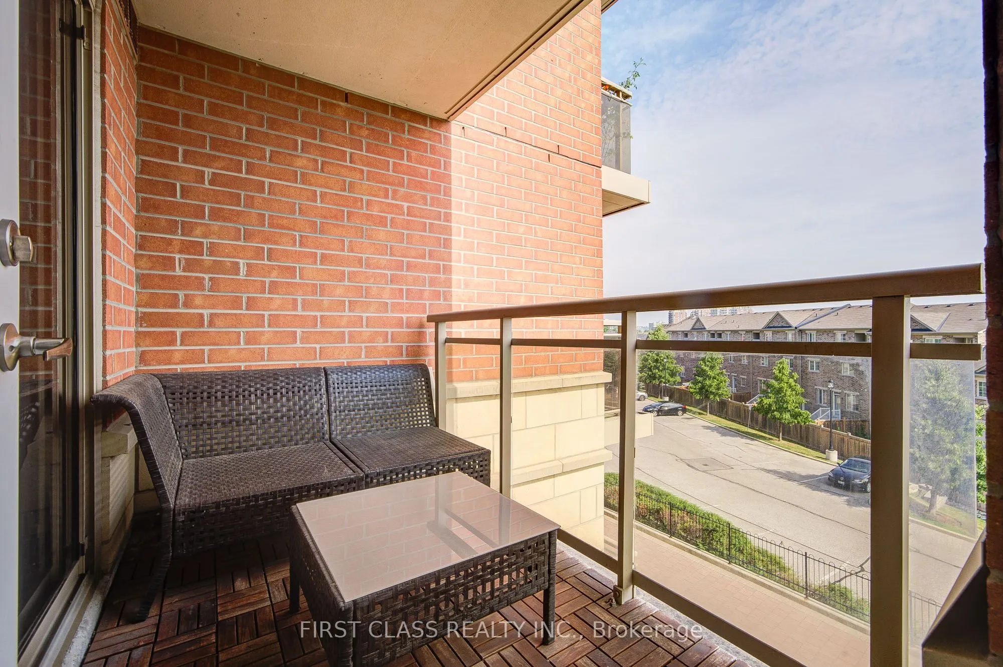 73 King William Crescent, #302