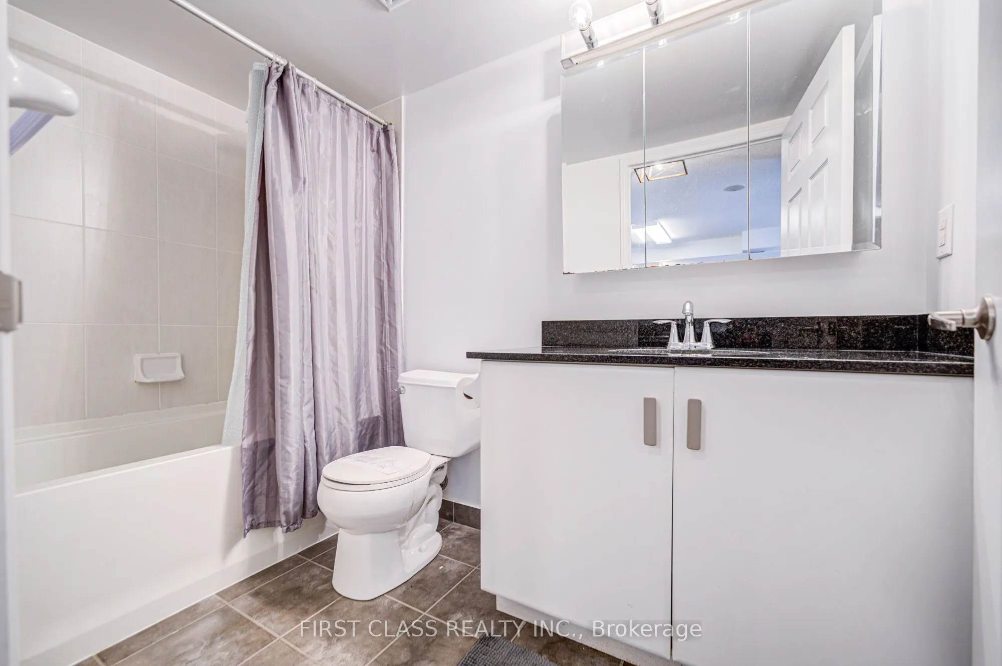 73 King William Crescent, #302