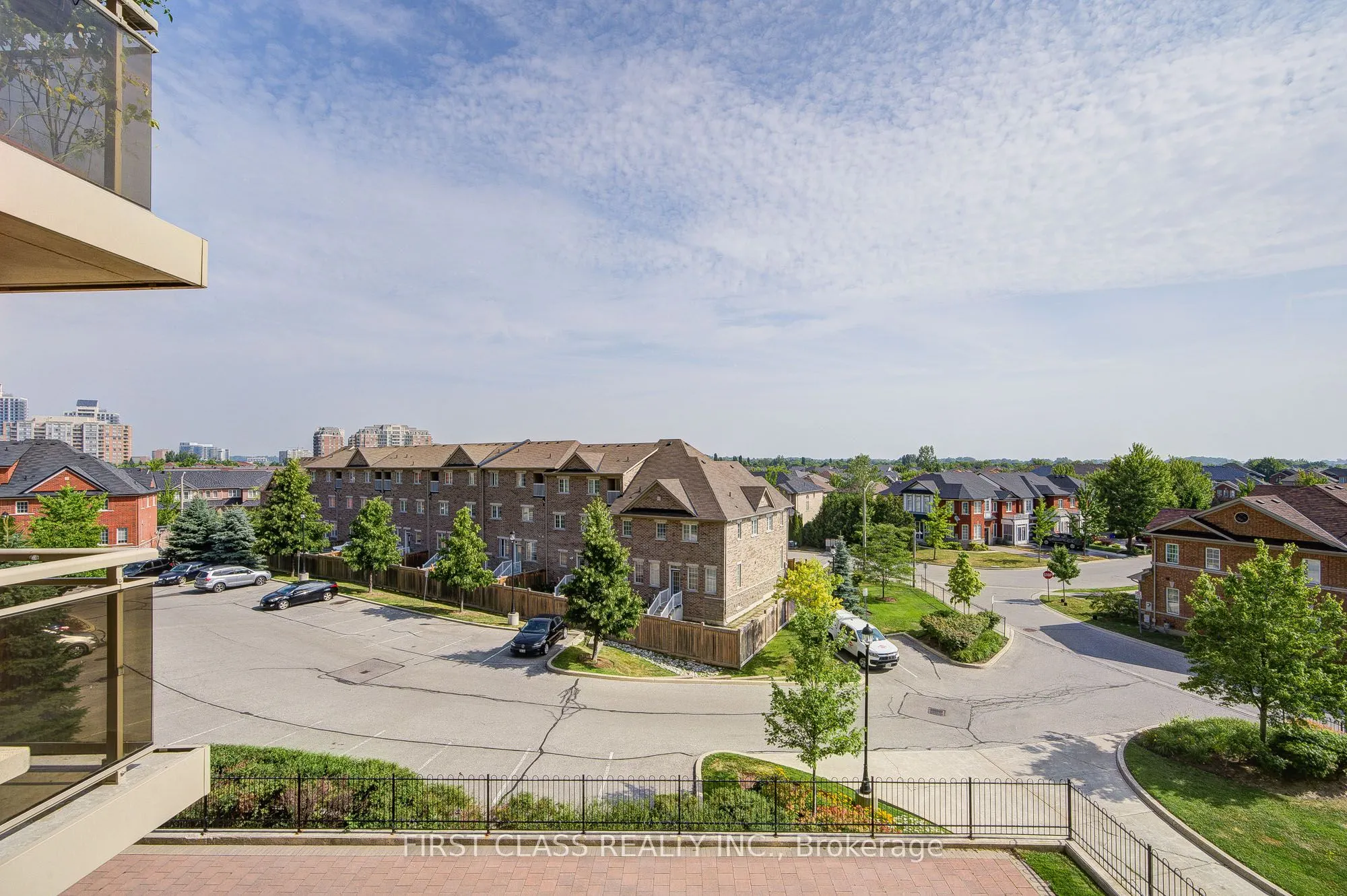 73 King William Crescent, #302