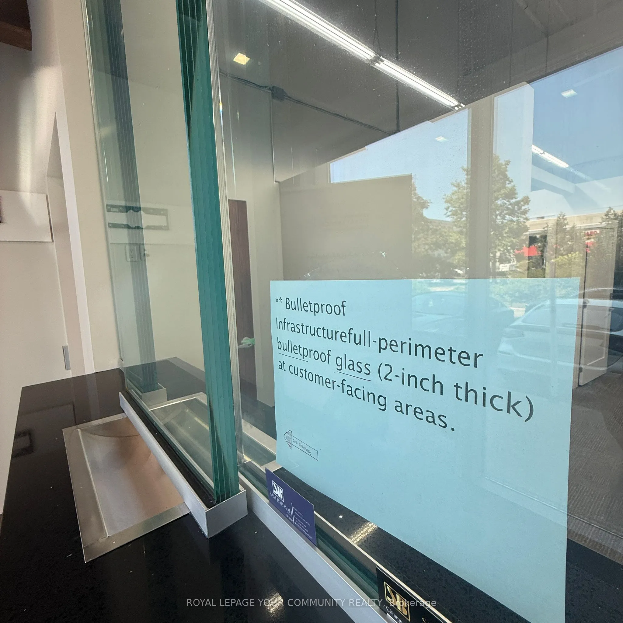 7181 Yonge Street, #4