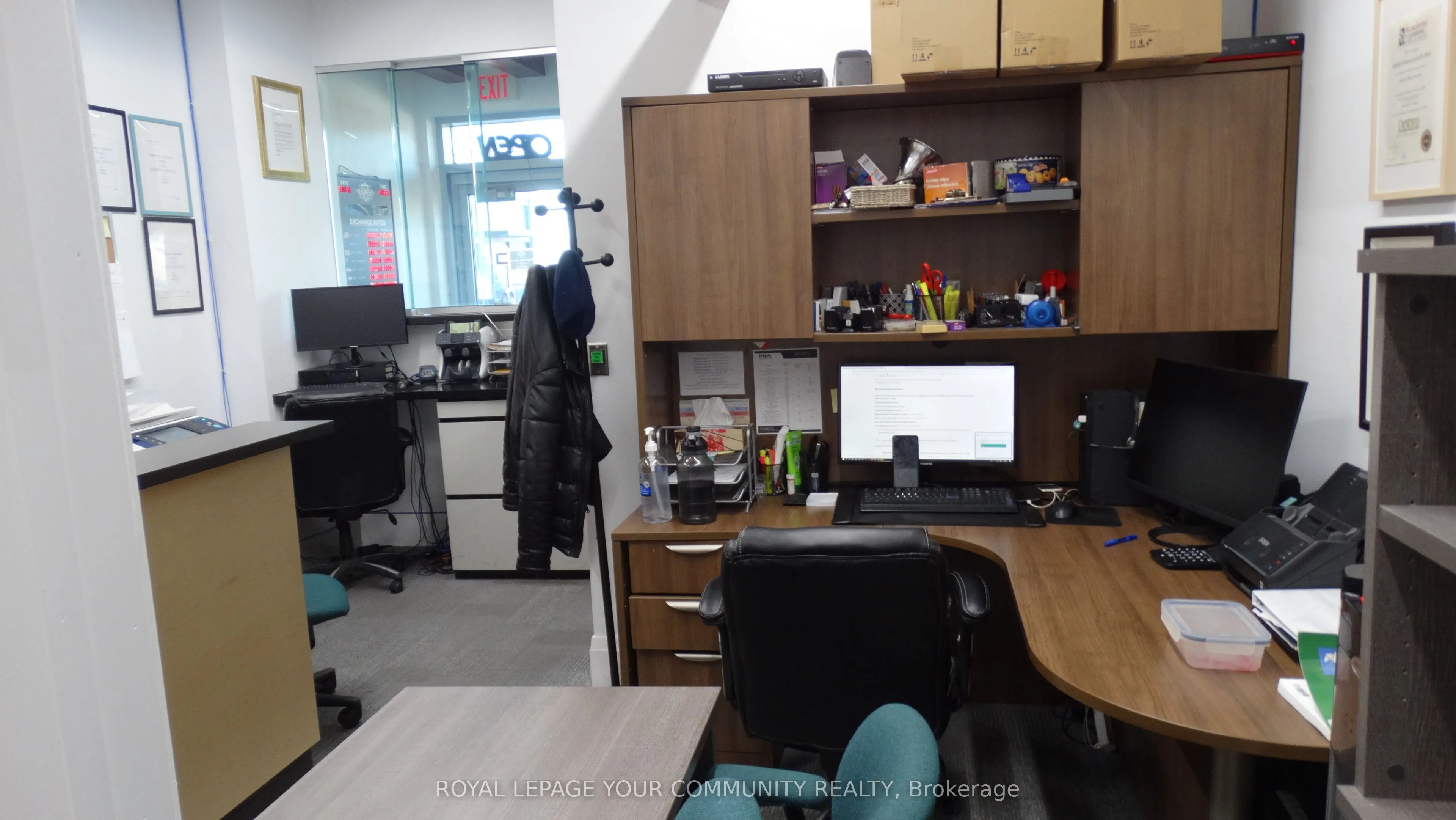 7181 Yonge Street, #4