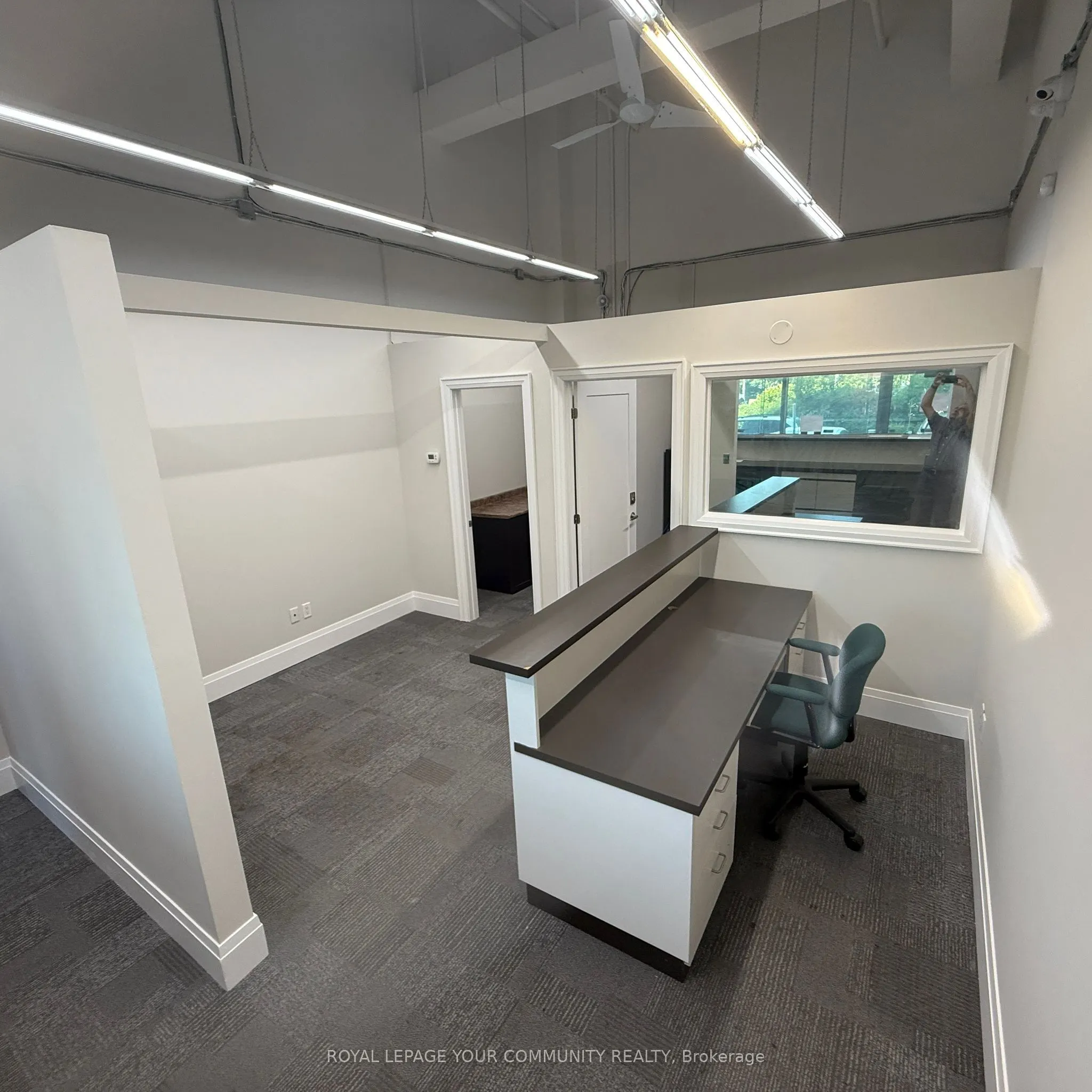 7181 Yonge Street, #4