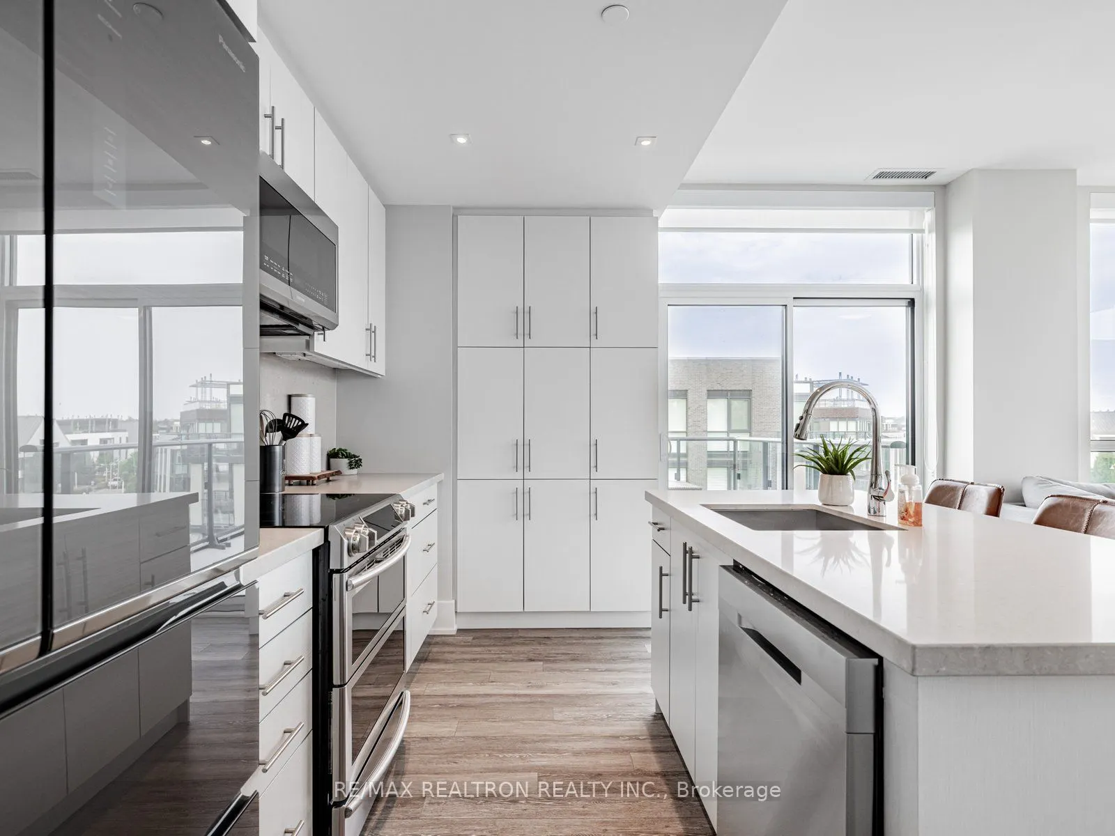 375 Sea Ray Avenue, #431