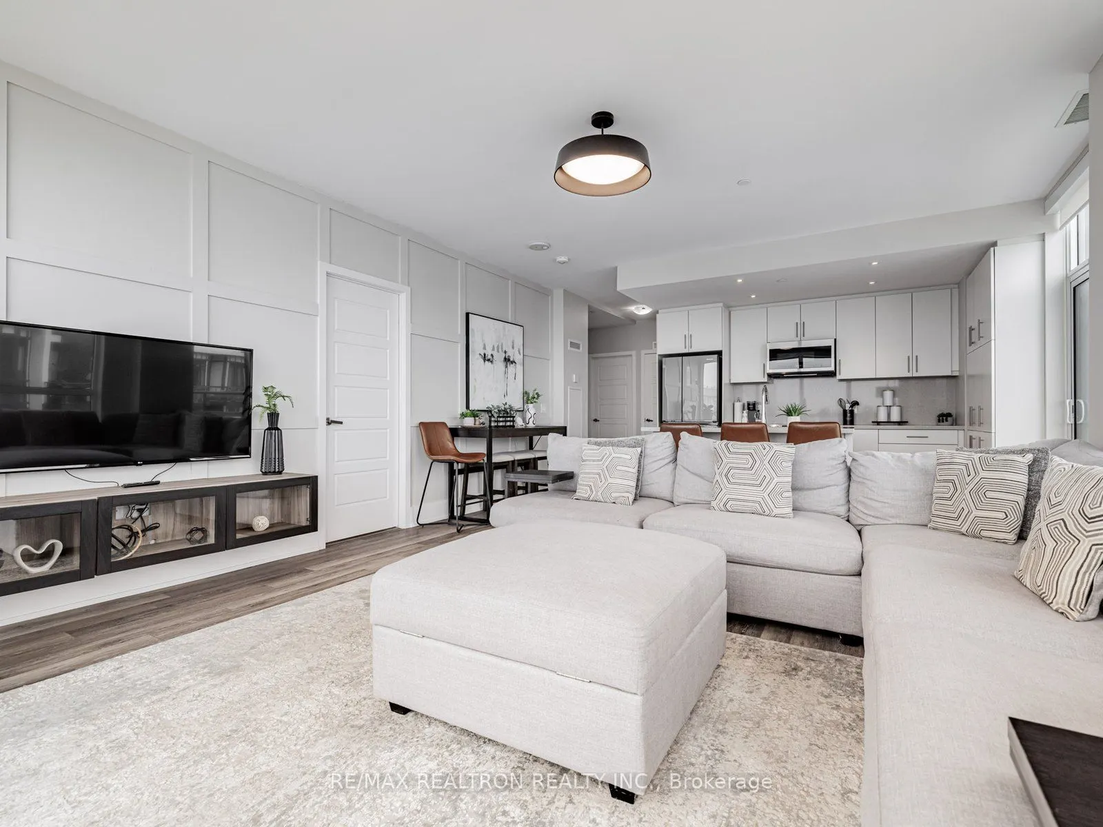 375 Sea Ray Avenue, #431