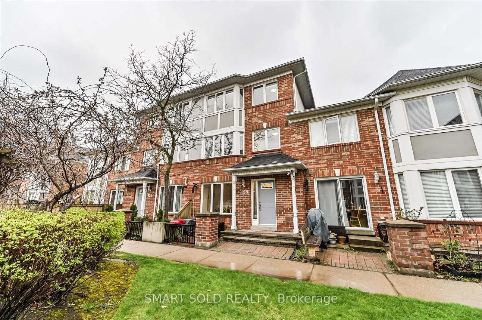 18 Clark Avenue W, #152