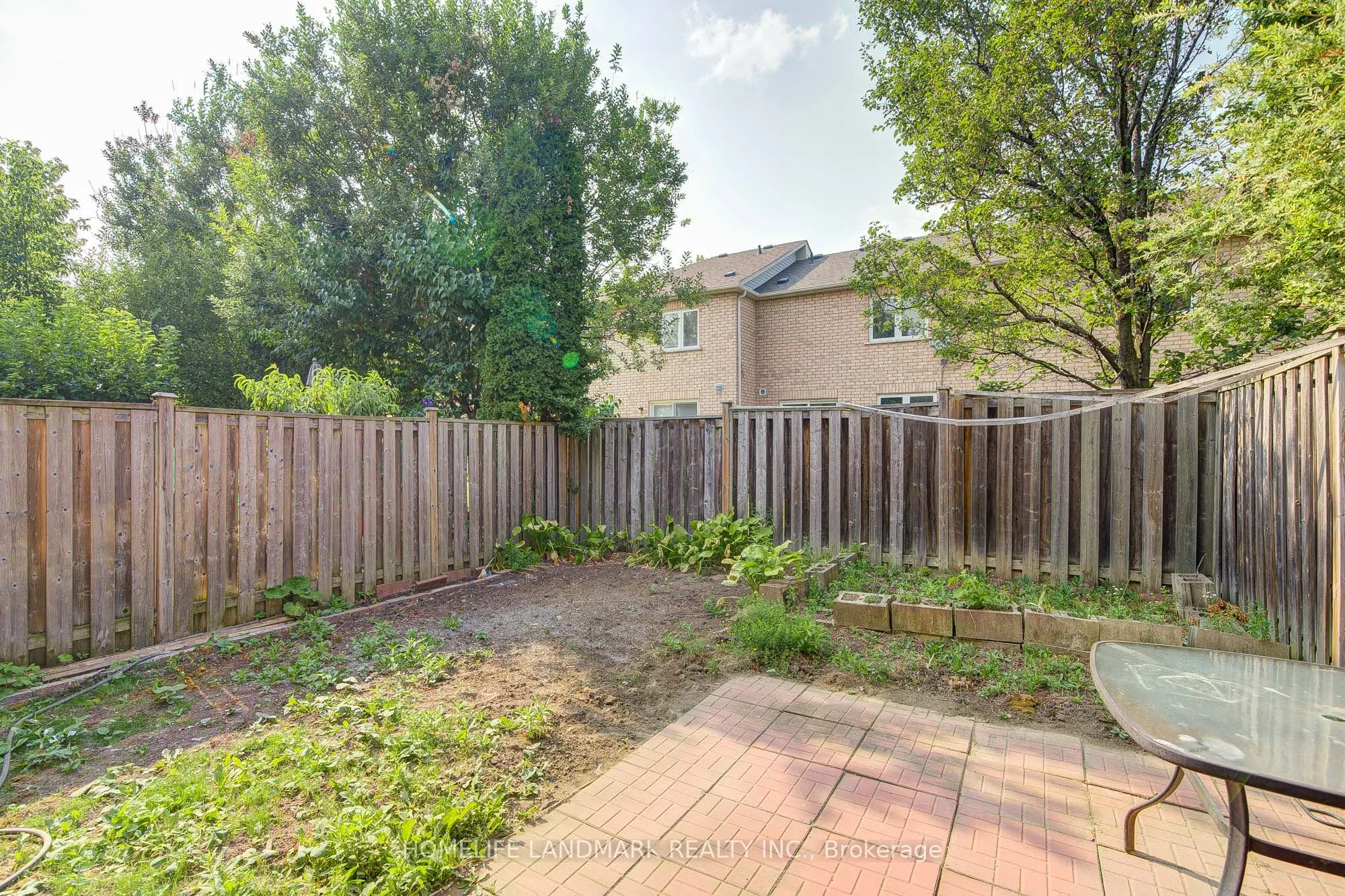24 Willow Trail Road