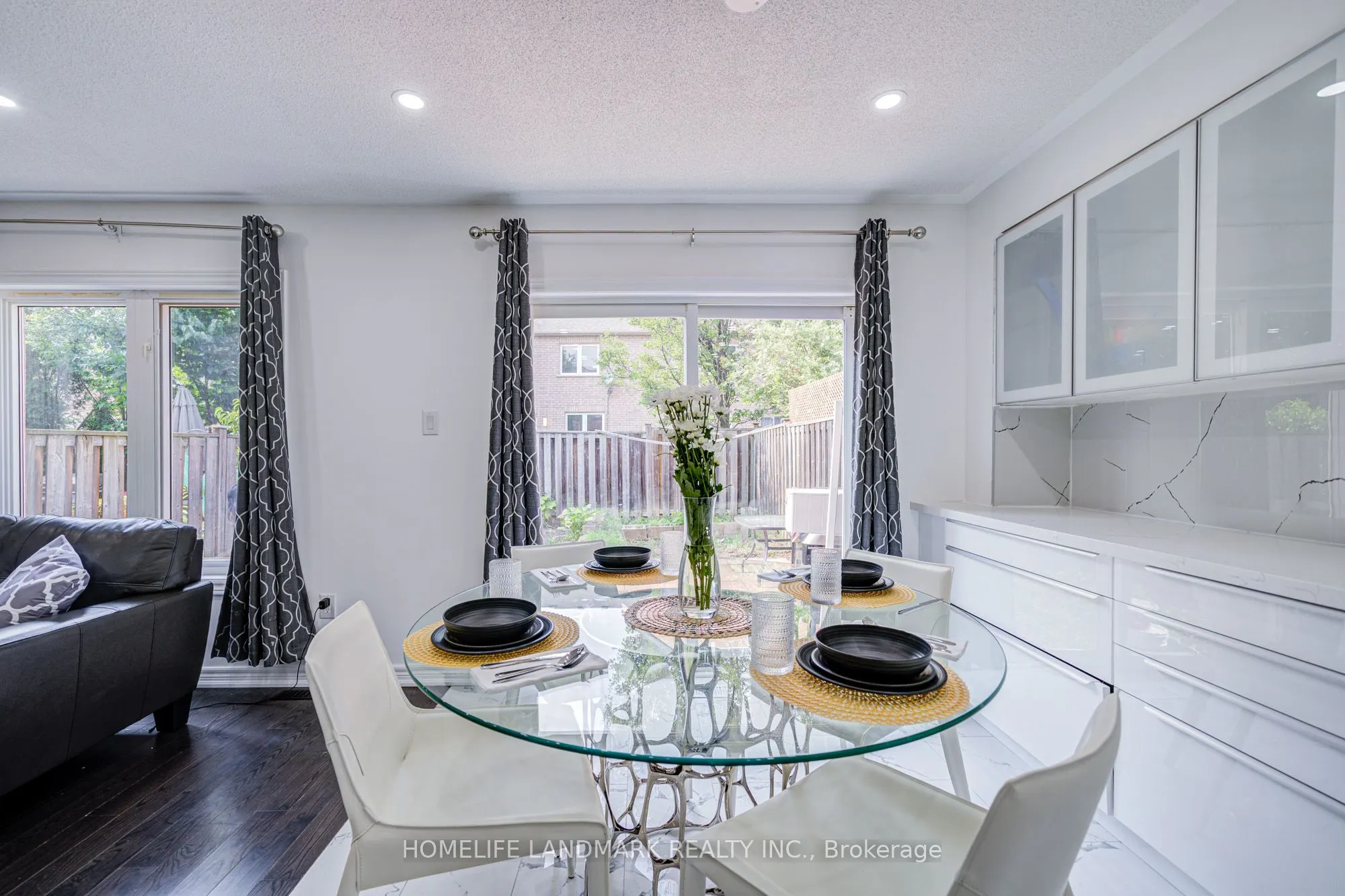 24 Willow Trail Road