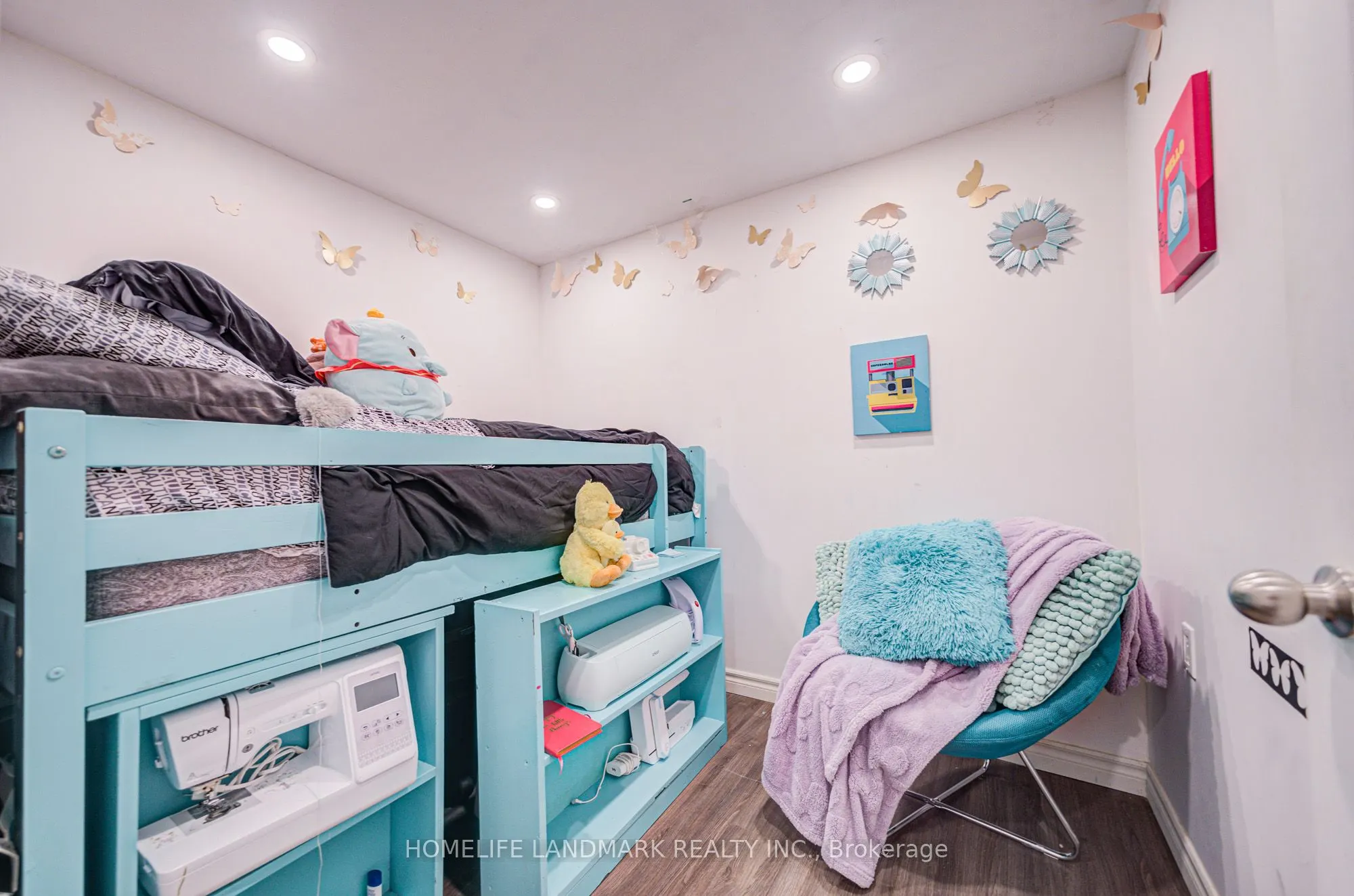 24 Willow Trail Road