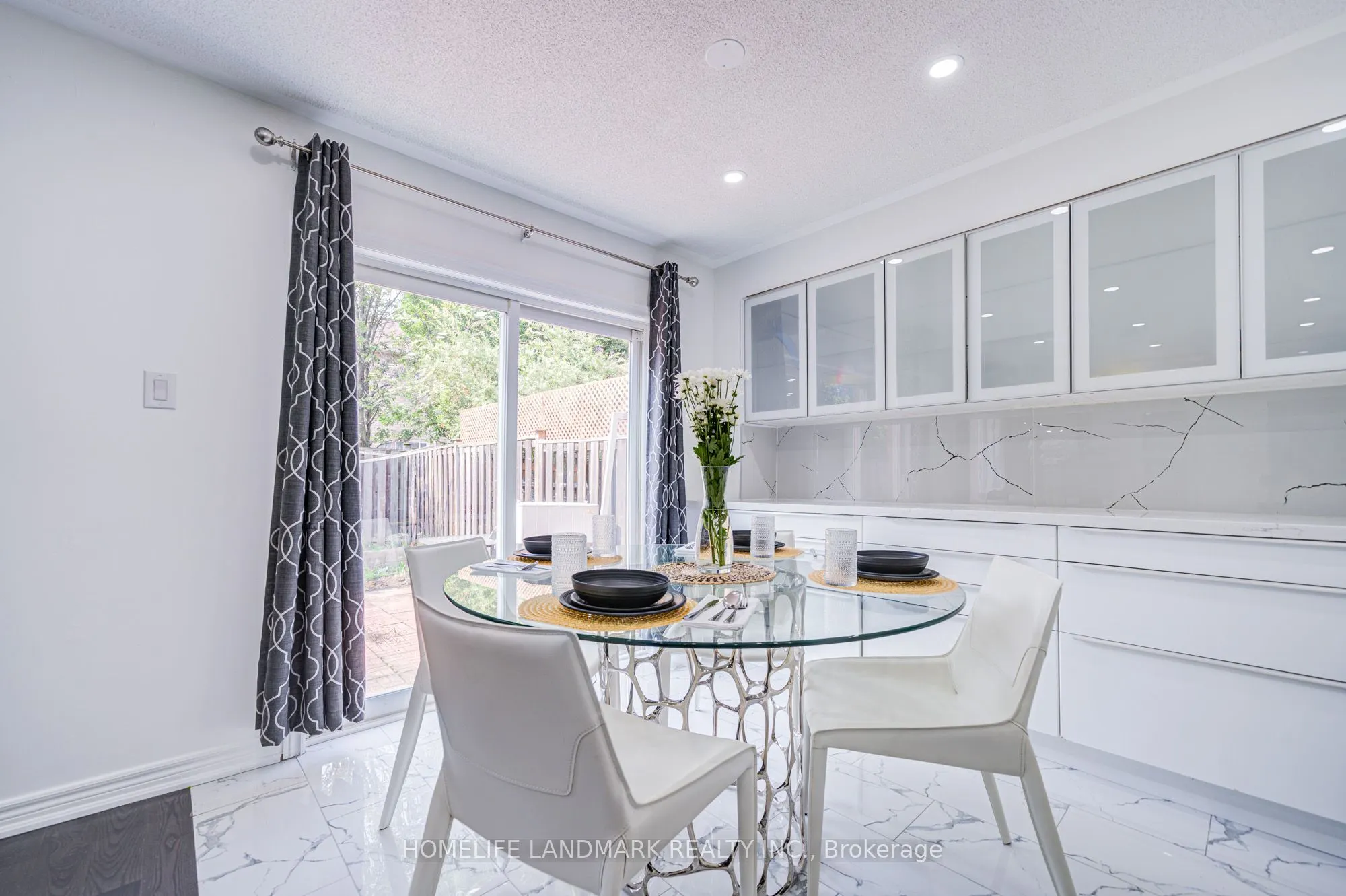 24 Willow Trail Road